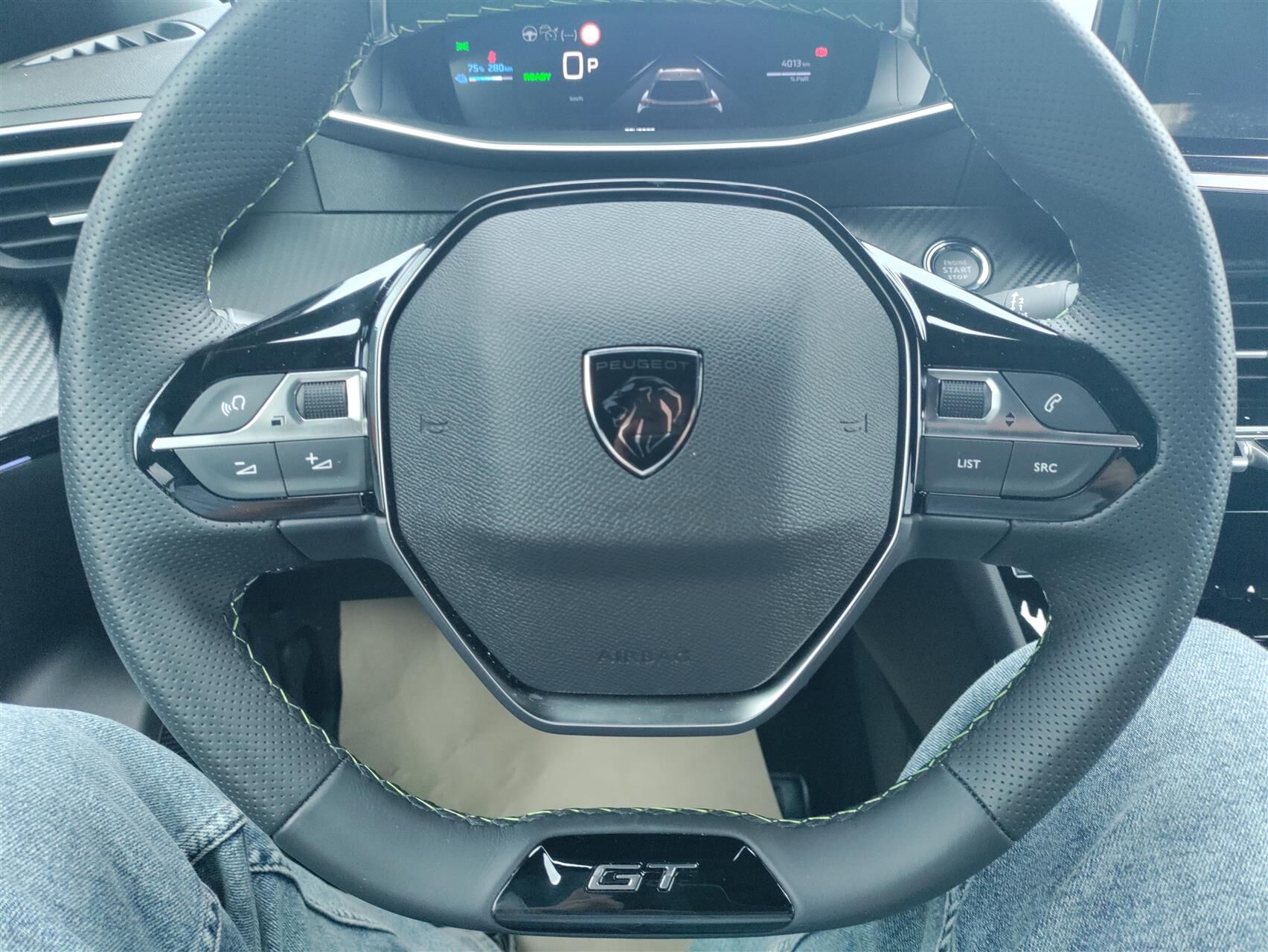 Billede af Peugeot e-2008 EL GT 156HK 5d Aut.