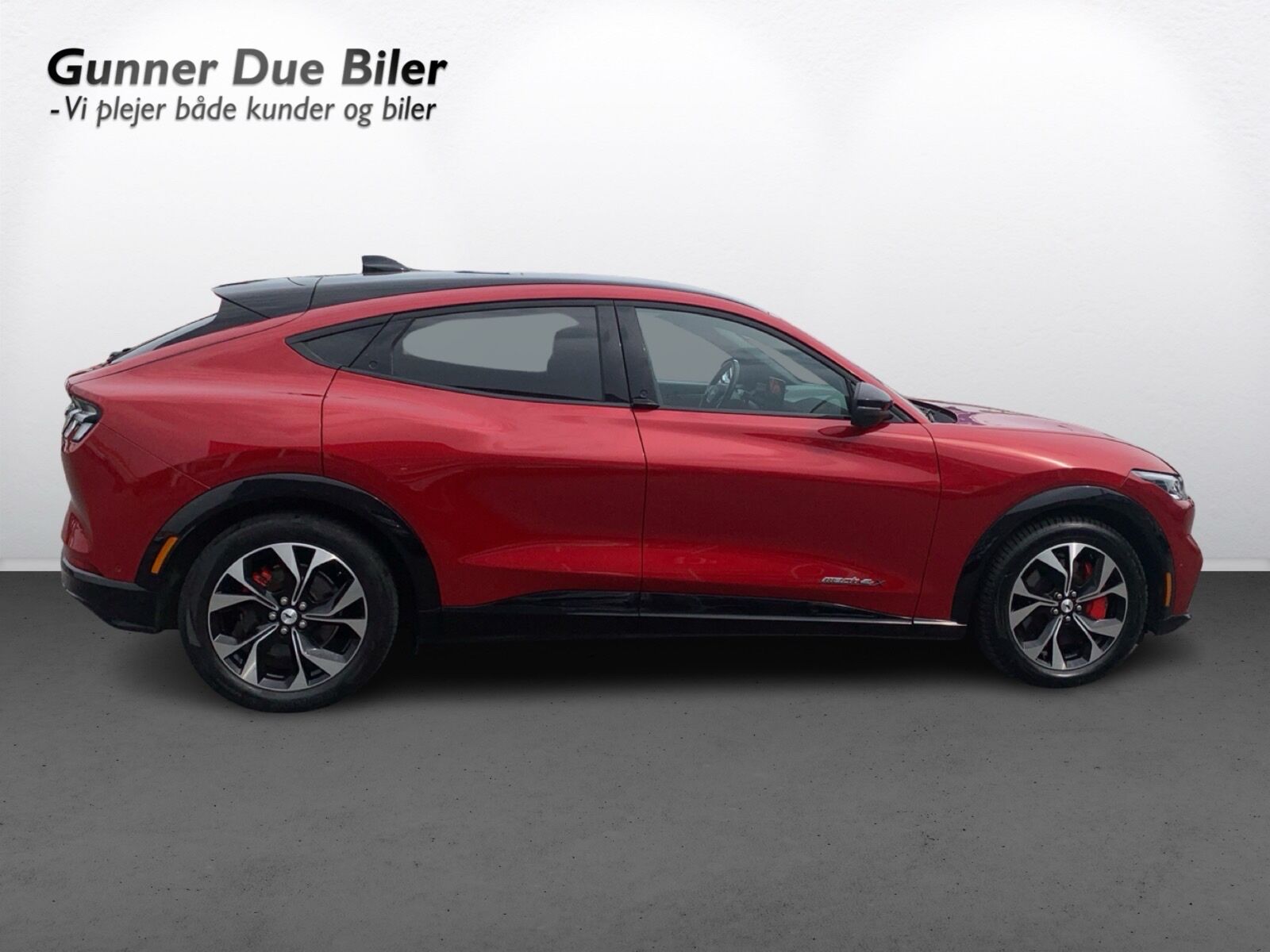 Billede af Ford Mustang Mach-E EL UR Premium AWD 351HK 5d Aut.
