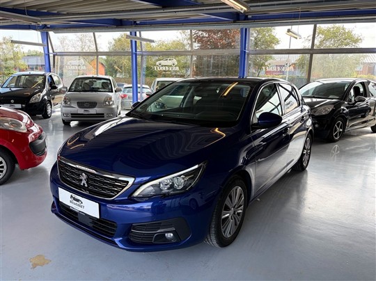 Peugeot 308 1,2 PureTech Selection Sky 130HK 5d 6g