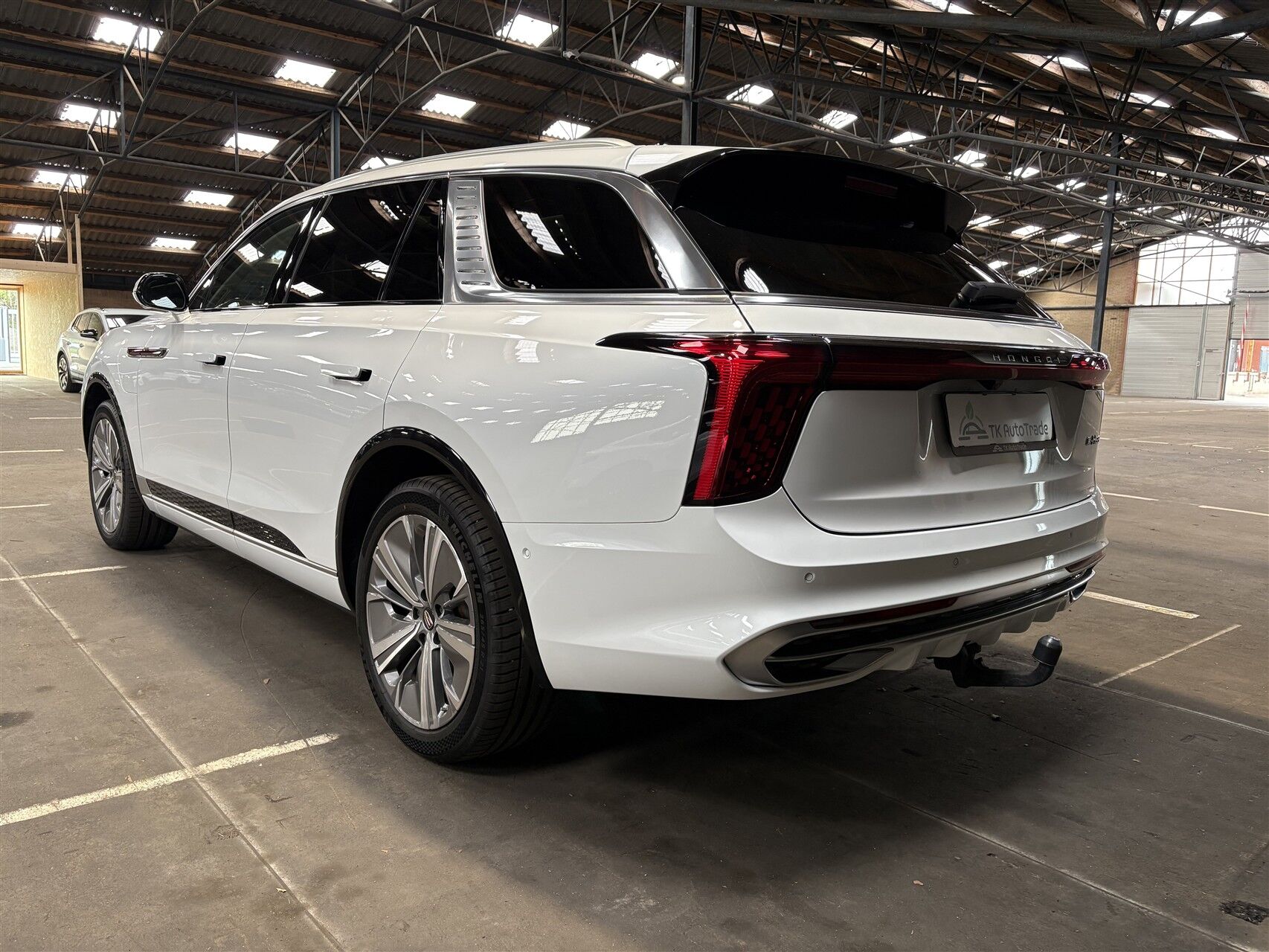Billede af Hongqi E-HS9 EL Comfort 4x4 435HK 5d Aut.