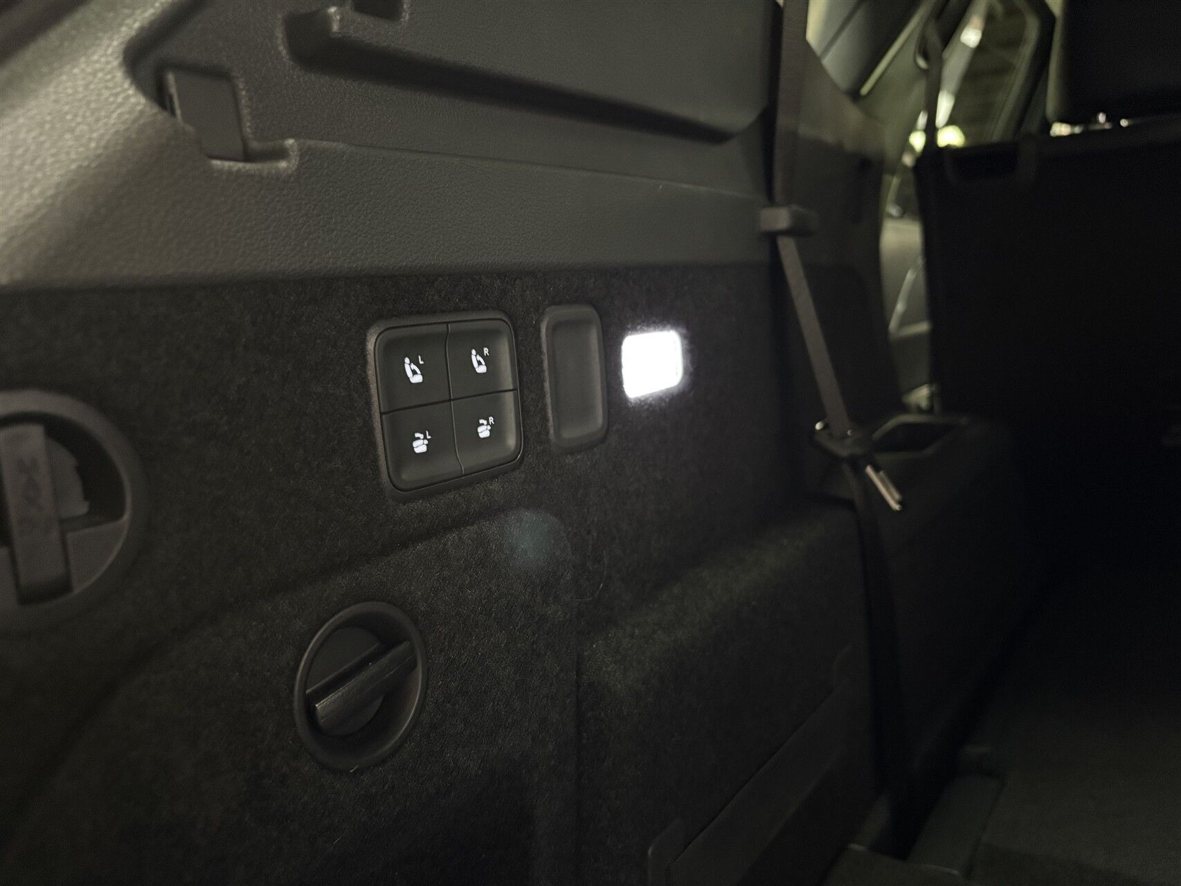 Billede af Hongqi E-HS9 EL Comfort 4x4 435HK 5d Aut.