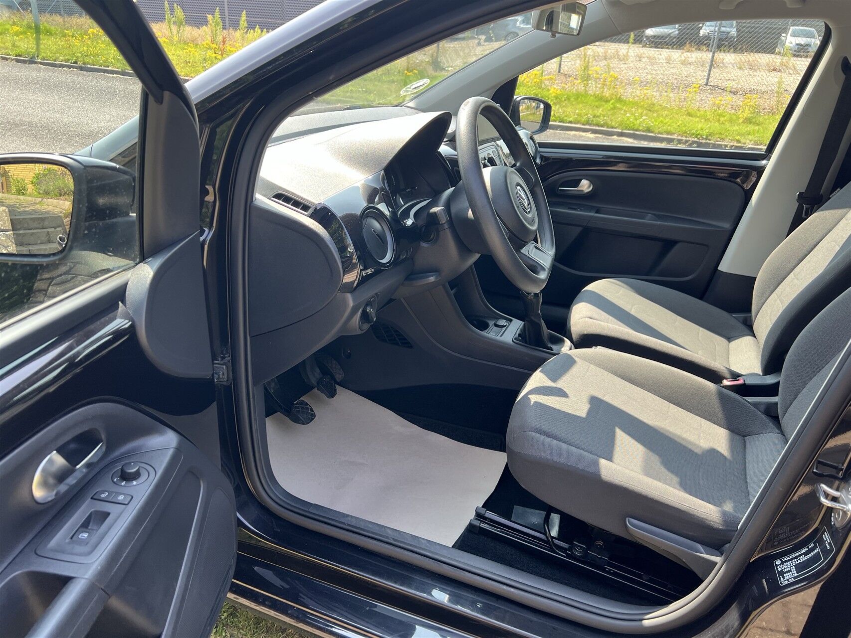 Billede af VW up 1,0 MPI BMT Move 60HK 5d
