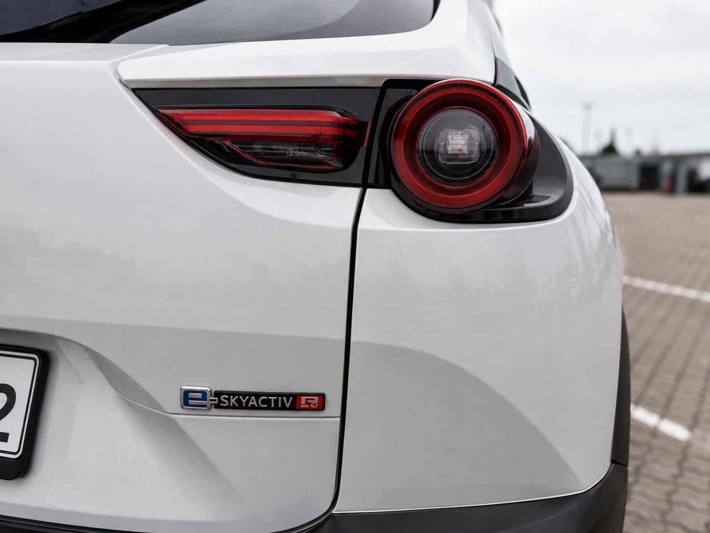 Billede af Mazda MX-30 0,8 e-Skyactiv R-EV  Plugin-hybrid Exclusive-Line 170HK 5d Trinl. Gear