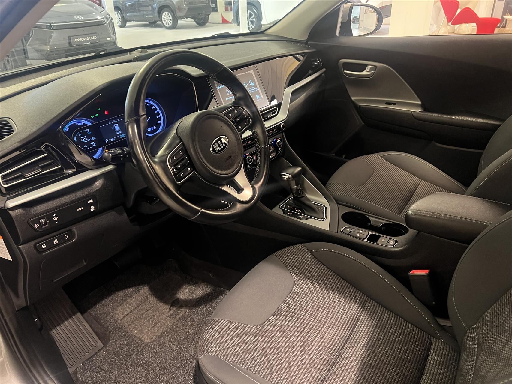 Billede af Kia Niro 1,6 GDI PHEV  Plugin-hybrid Comfort DCT 141HK 5d 6g Aut.