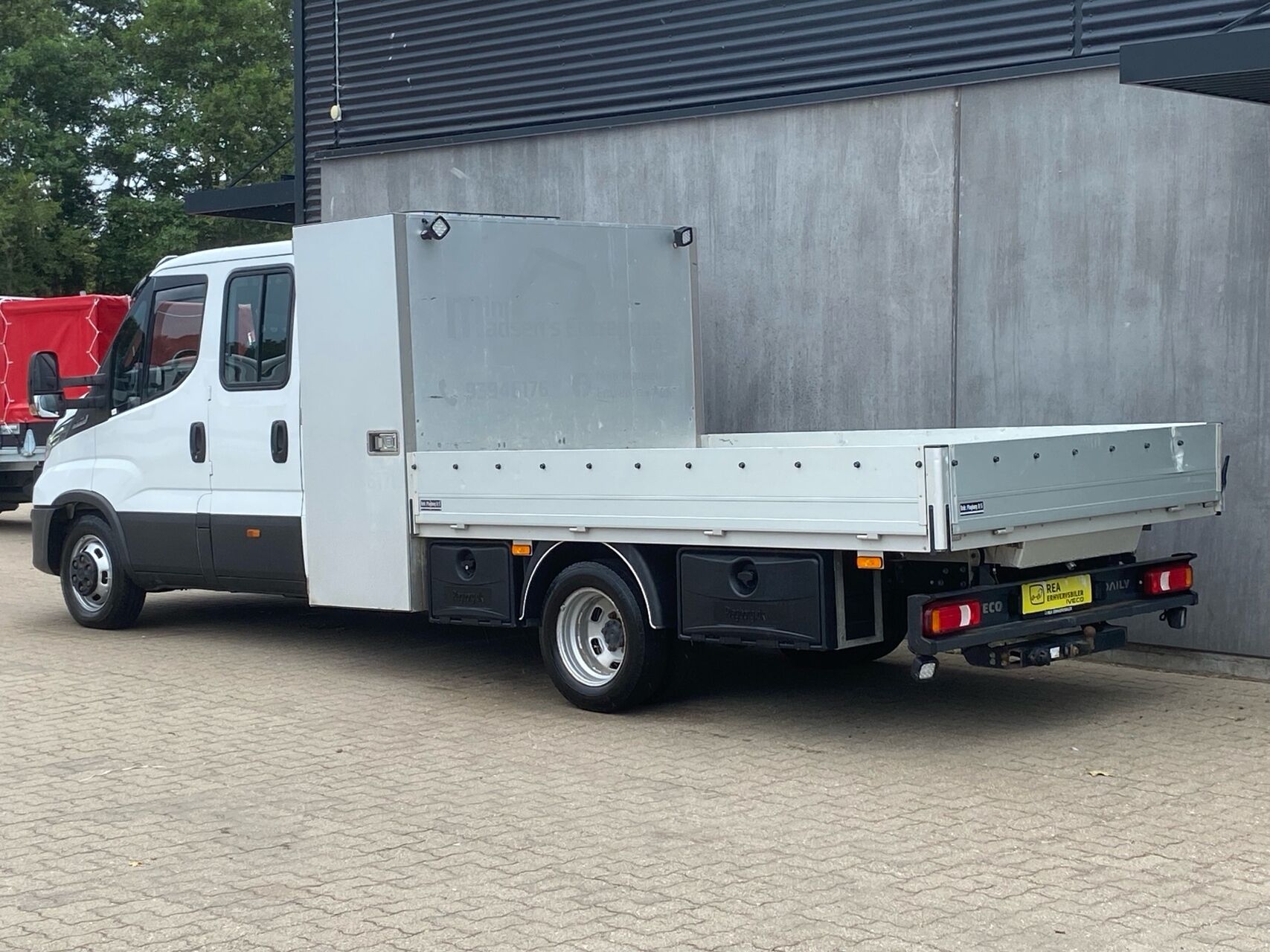Billede af Iveco Daily 35C18 4100mm 3,0 D Hi-Matic 180HK DobKab 8g Aut.