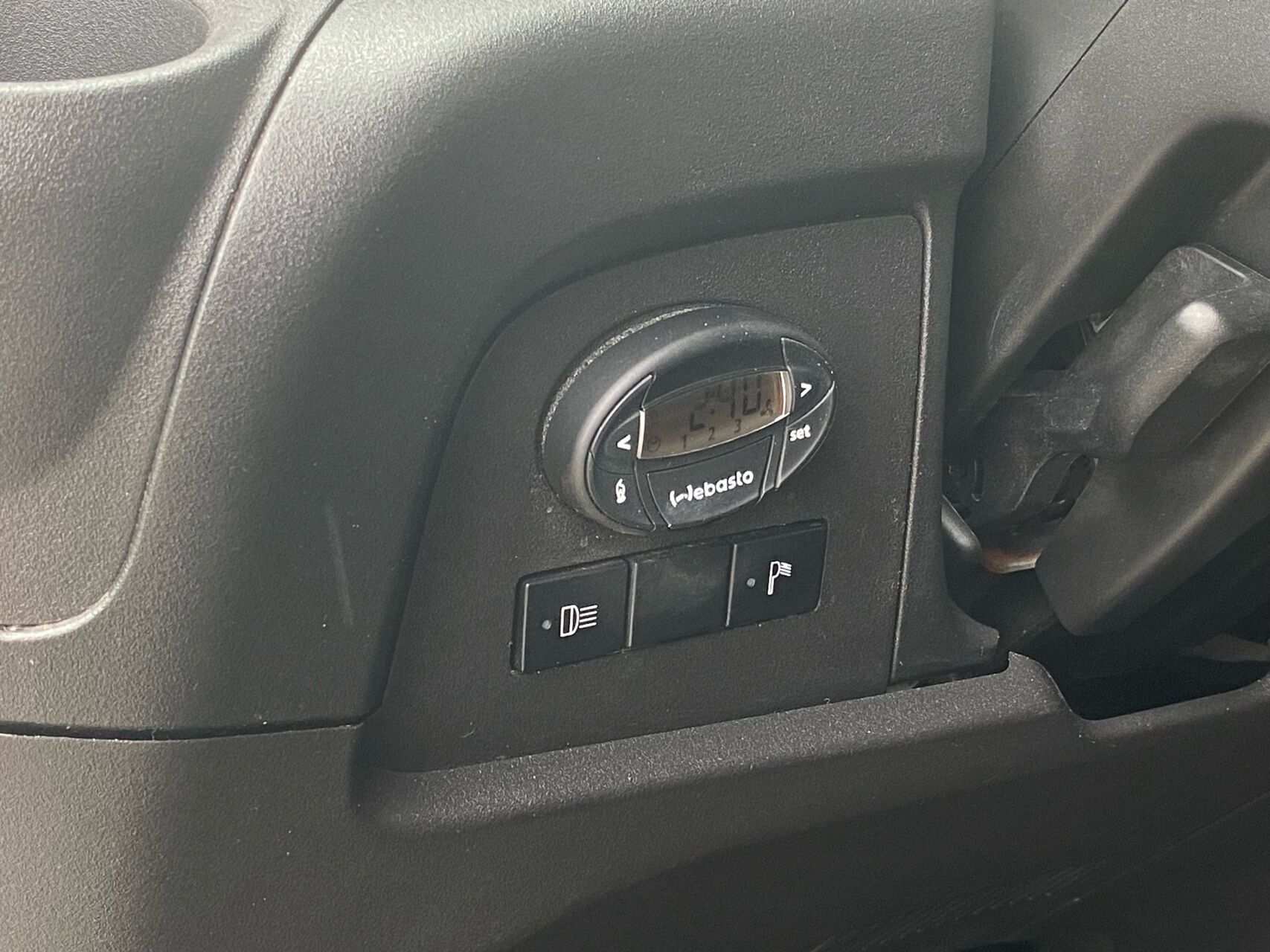 Billede af Iveco Daily 35C18 4100mm 3,0 D Hi-Matic 180HK DobKab 8g Aut.