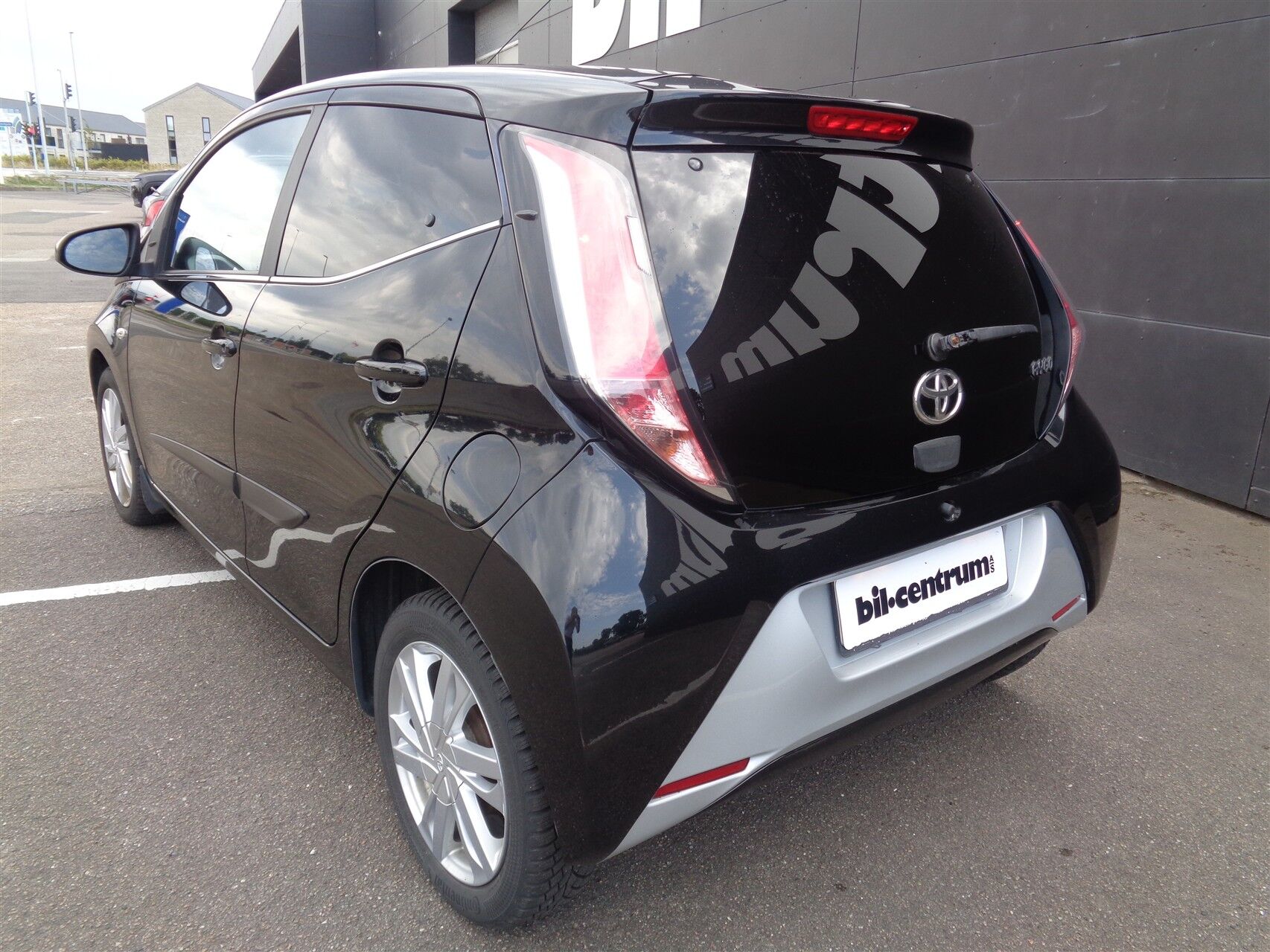 Billede af Toyota Aygo 1,0 VVT-I X-Black II 69HK 5d