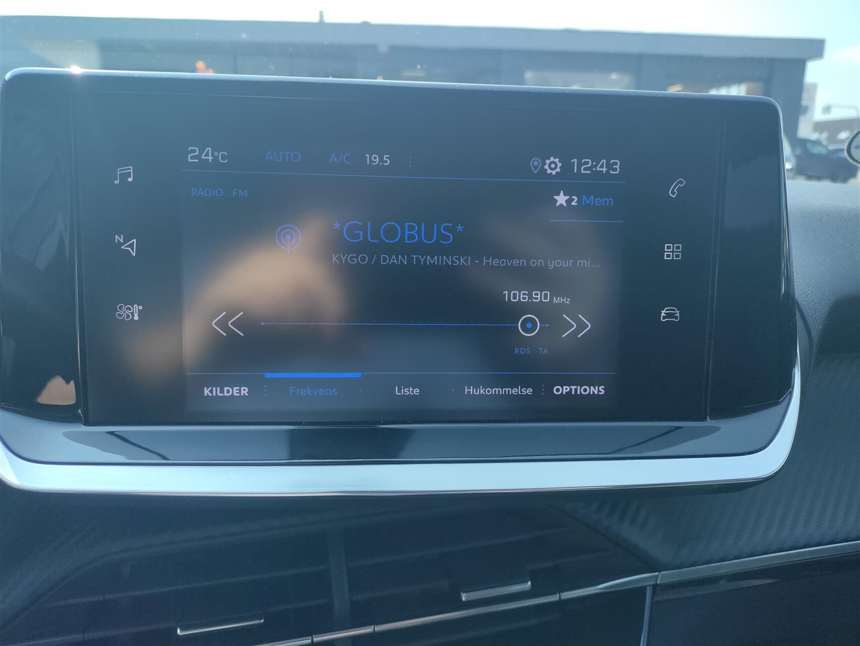 Billede af Peugeot 2008 1,2 PureTech Evolution 130HK 5d