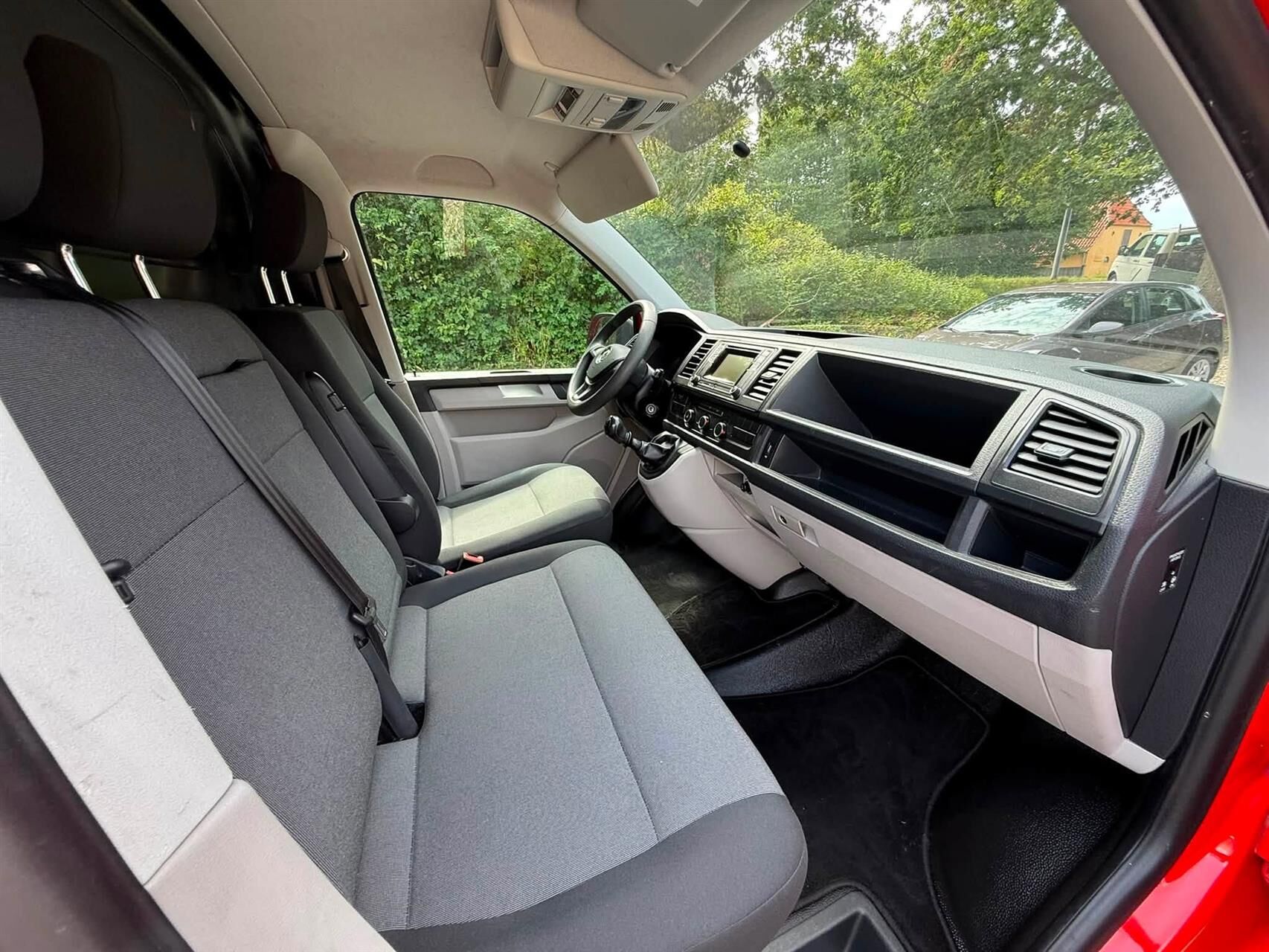 Billede af VW Transporter Kort 2,0 TDI BMT 84HK Van