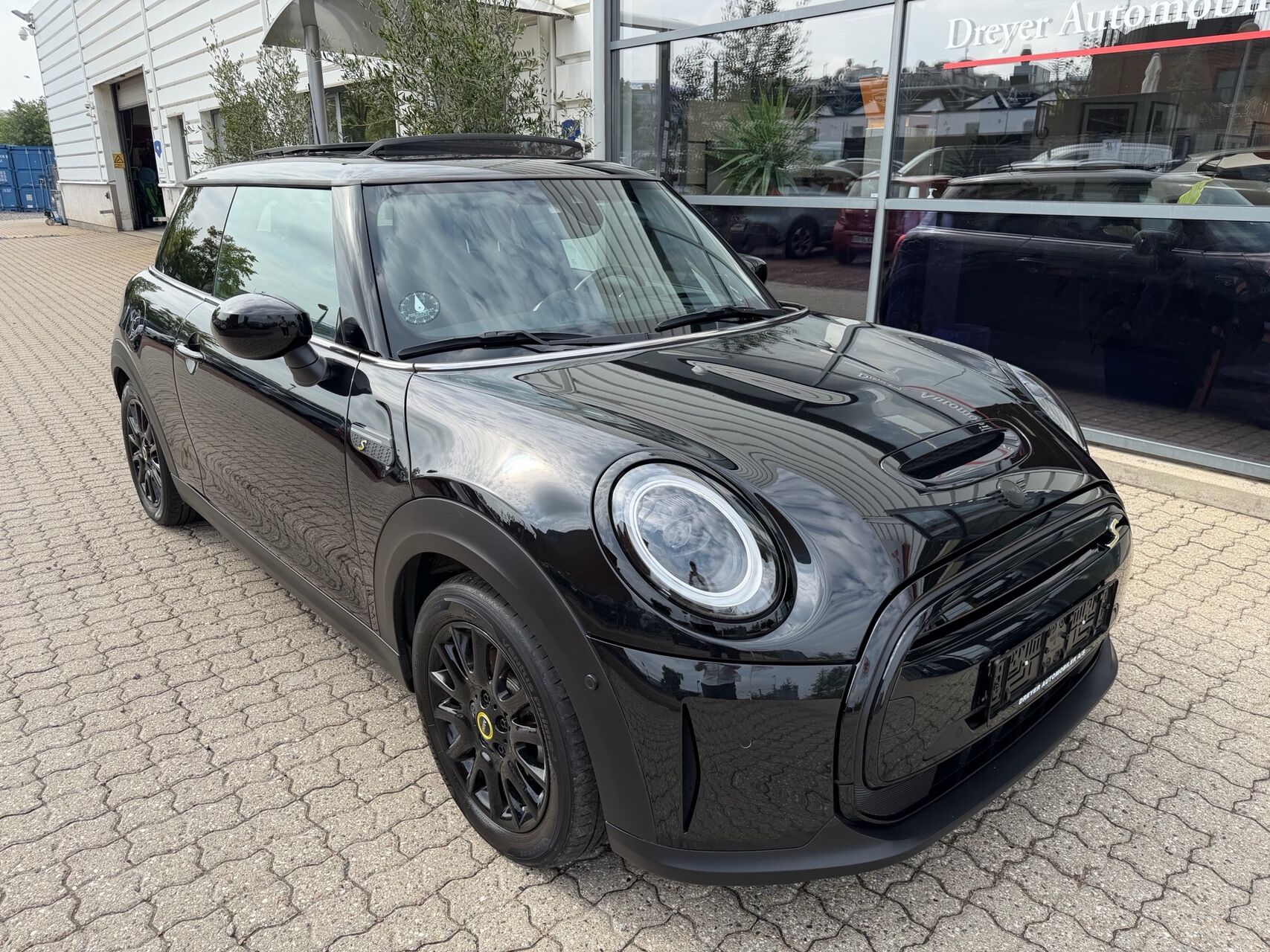 Billede af Mini Cooper SE EL Premium Plus 184HK 3d Aut.