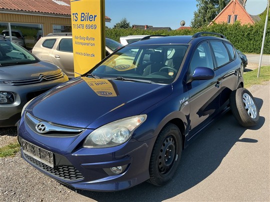 Hyundai i30 Cw 1,6 CRDi Classic Plus 90HK Stc 6g