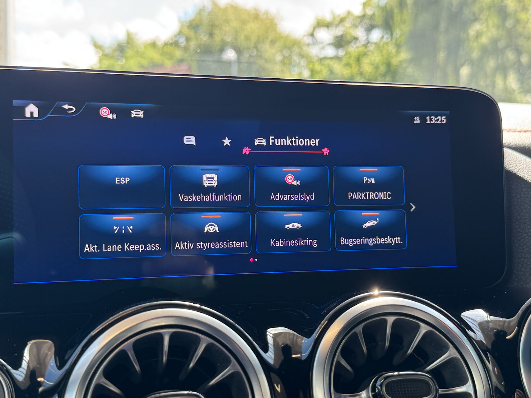 Billede af Mercedes-Benz EQA 250+ EL 190HK 5d Aut.