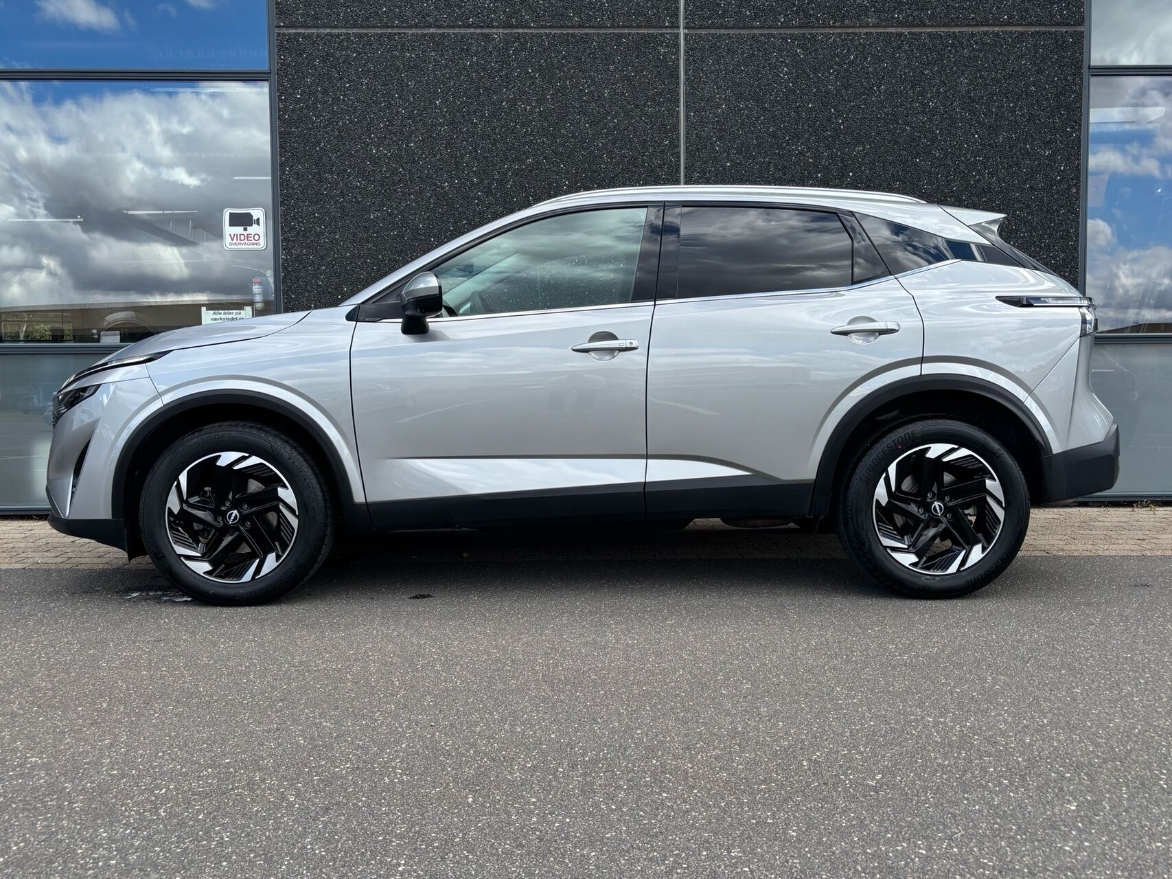 Billede af Nissan Qashqai 1,3 MHEV  Mild hybrid N-Connecta X-Tronic 158HK 5d 7g Aut.