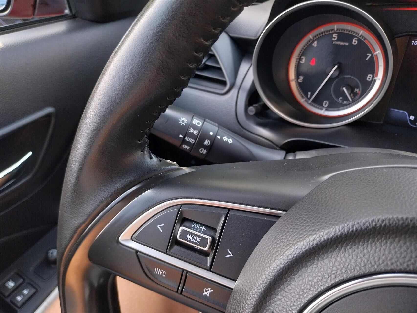 Billede af Suzuki Swift 1,2 Dualjet  Mild hybrid Action AEB SKY 83HK 5d