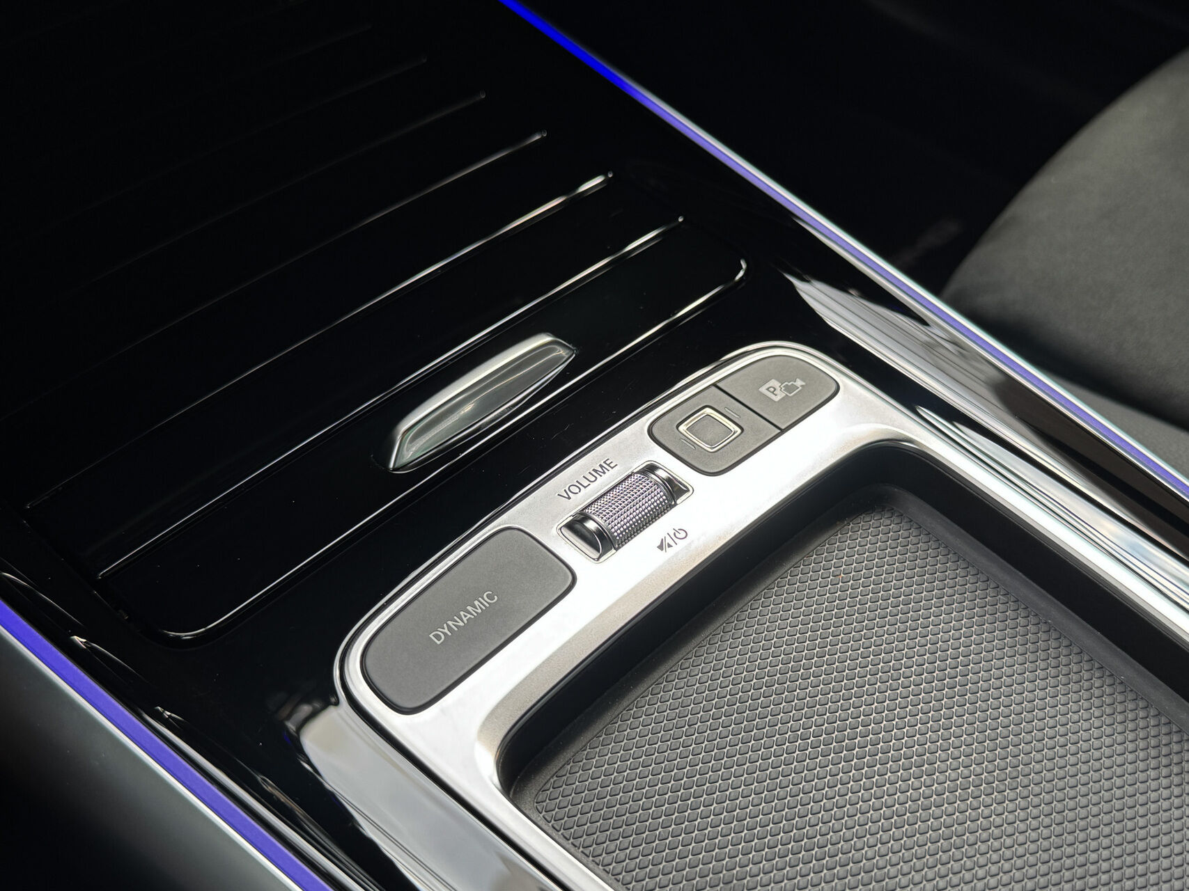 Billede af Mercedes-Benz EQA 250+ EL AMG Premium 190HK 5d Aut.