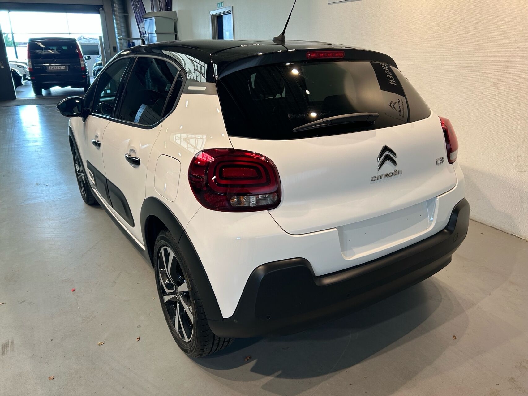 Billede af Citroën C3 1,2 PureTech Shine Sport 110HK 5d 6g Aut.