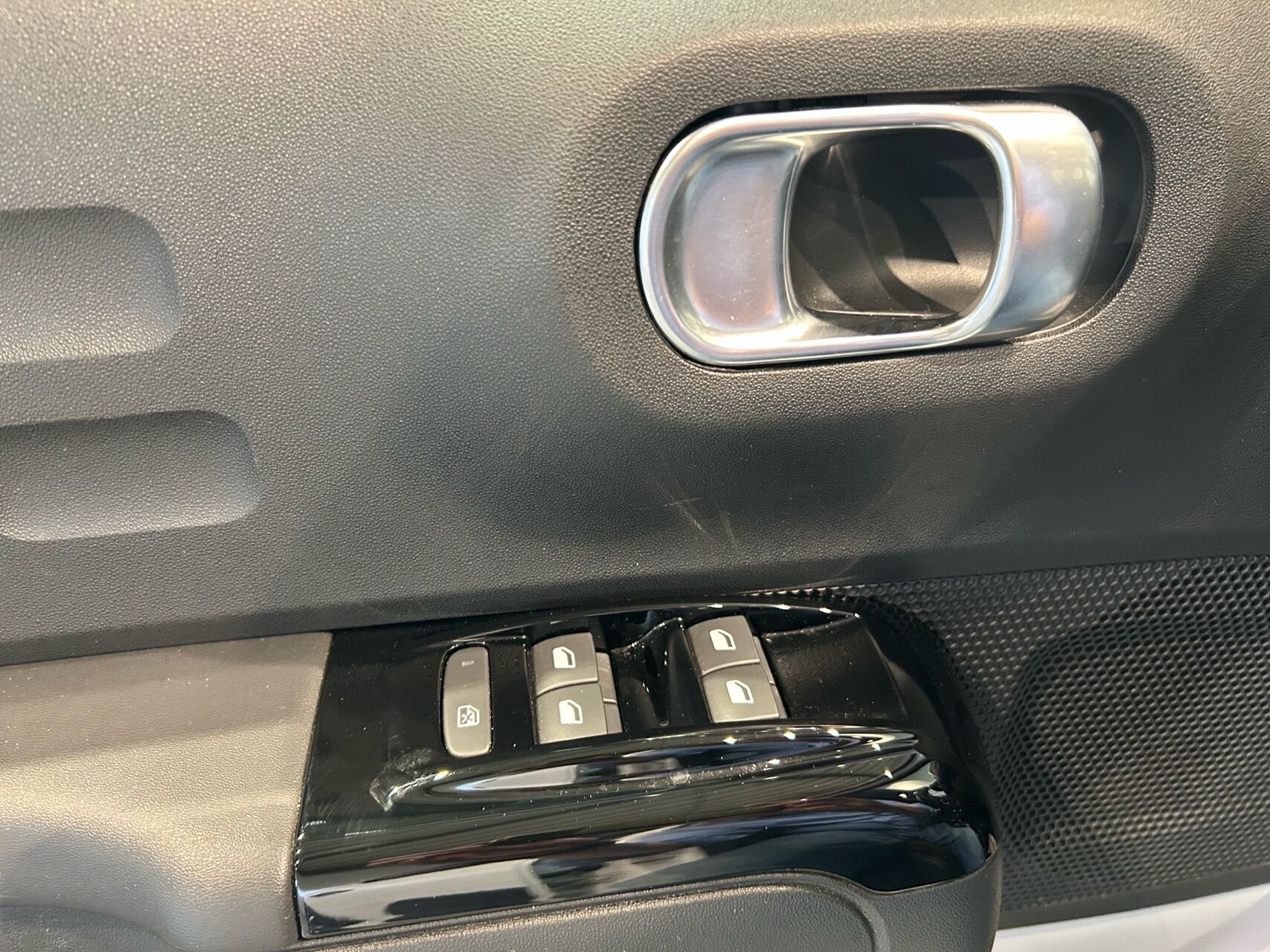 Billede af Citroën C3 1,2 PureTech Shine Sport 110HK 5d 6g Aut.