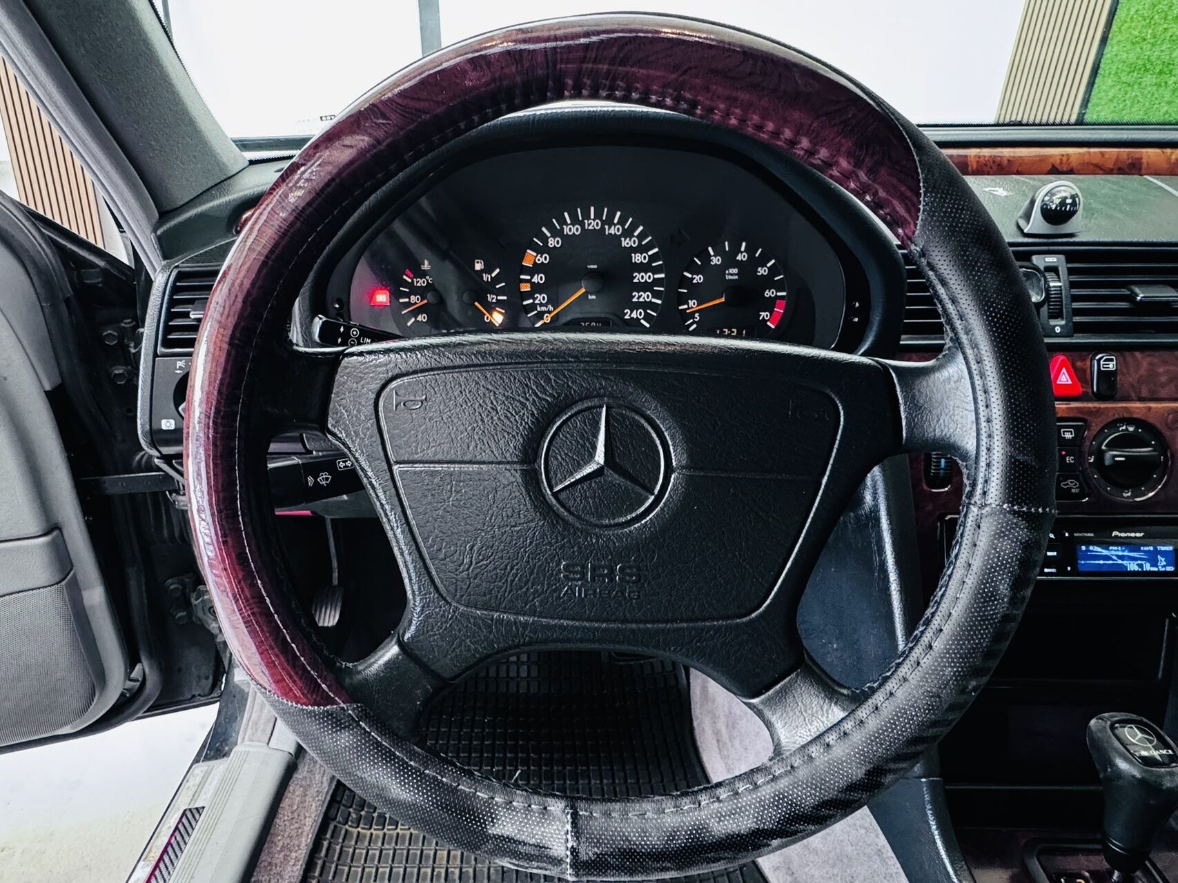 Billede af Mercedes-Benz C180 1,8 Executive 122HK