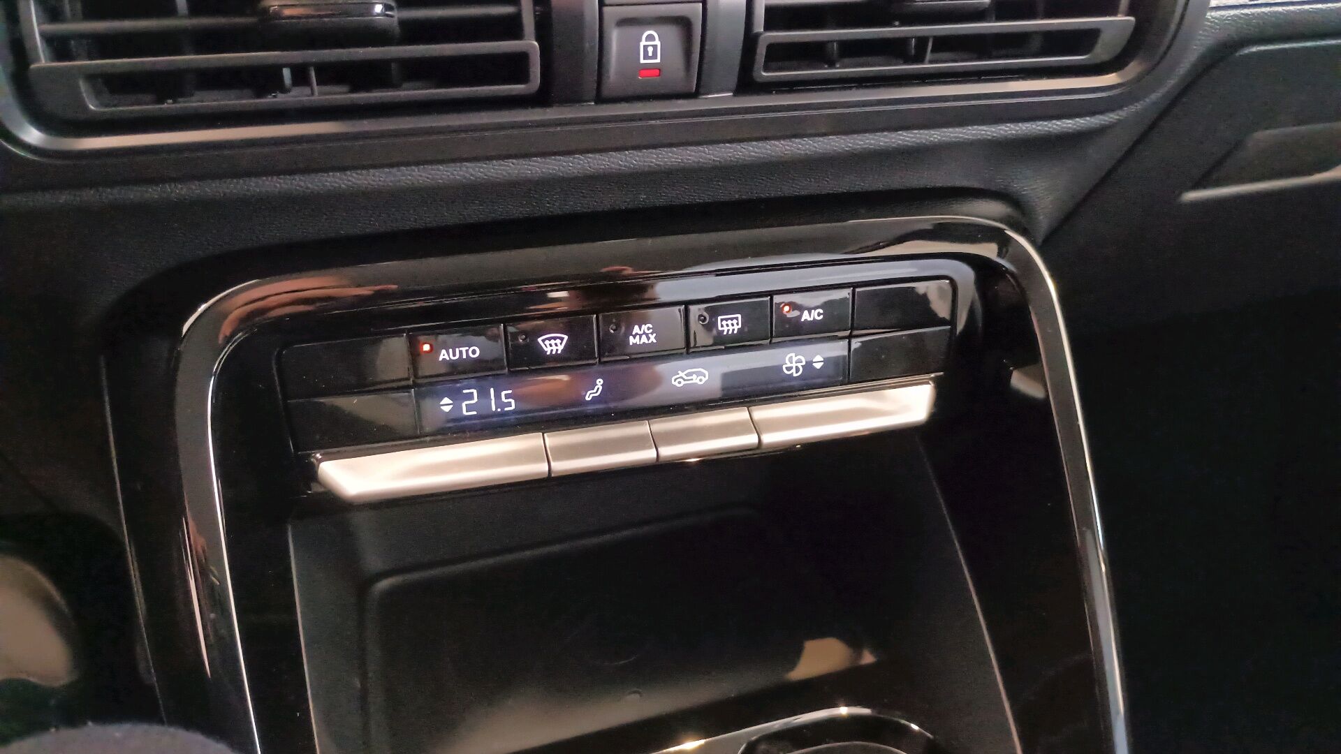 Billede af Citroën e-C3 EL Max 113HK 5d Aut.