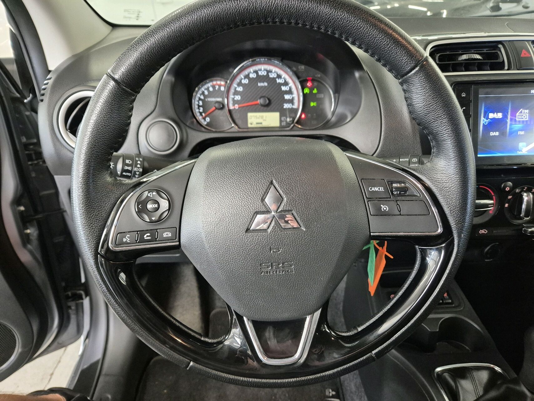 Billede af Mitsubishi Space Star 1,2 Invite+ AS&G 71HK 5d