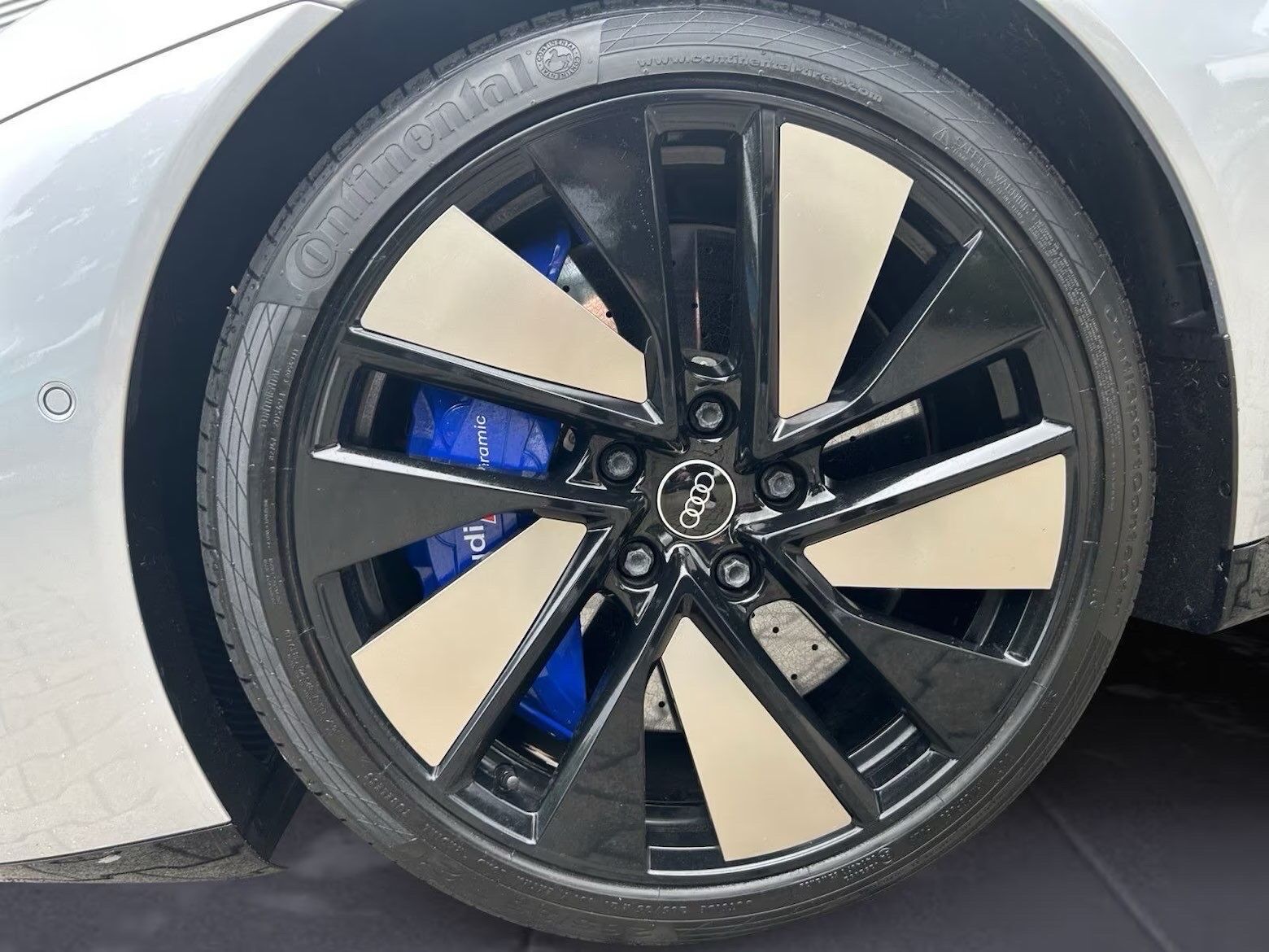 Billede af Audi RS E-tron GT EL Quattro 598HK 4d Aut.