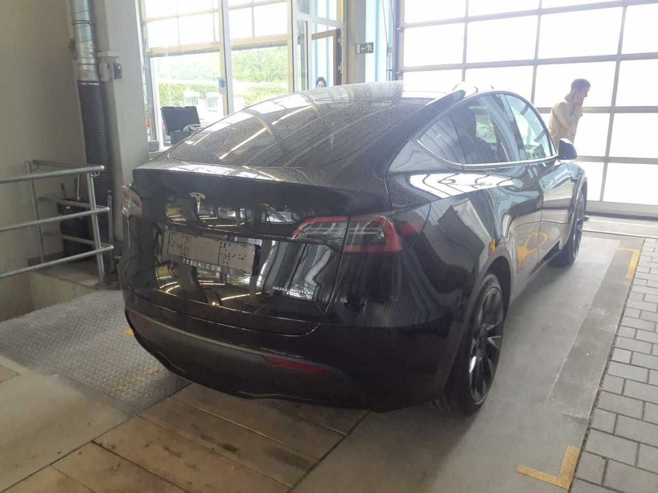 Billede af Tesla Model Y EL Long Range AWD 514HK 5d Aut.