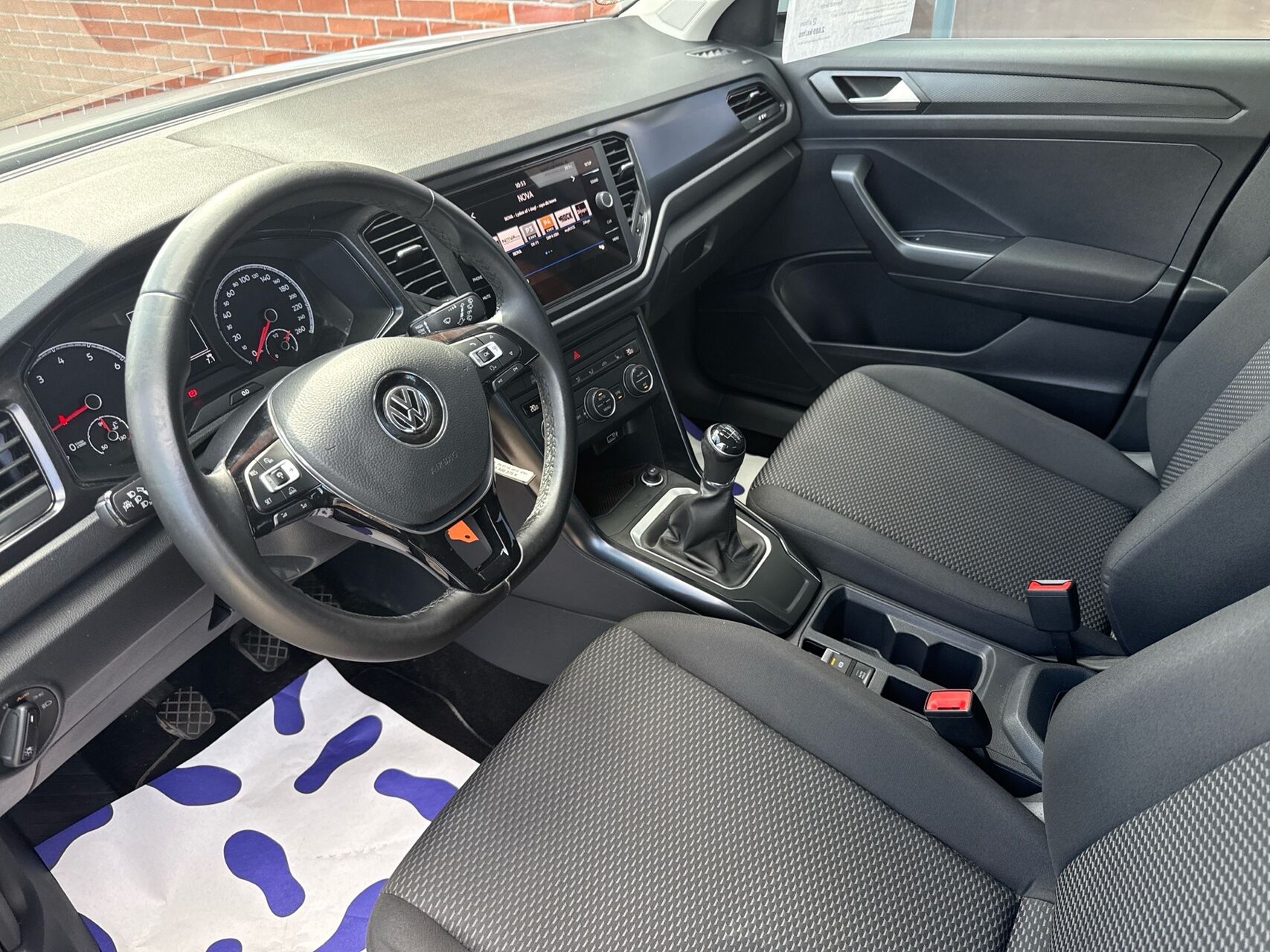 Billede af VW T-Roc 1,0 TSI City 115HK 5d 6g