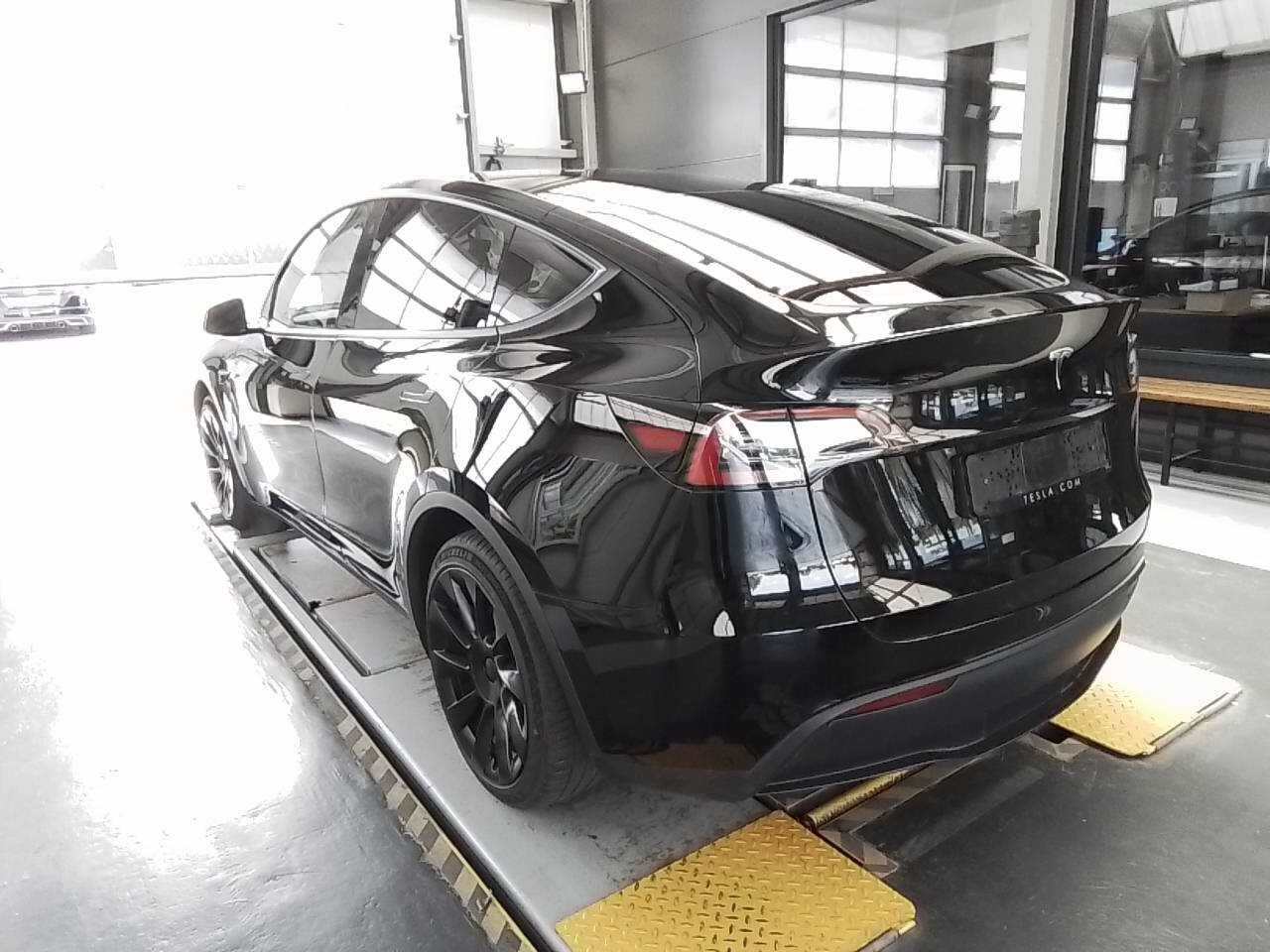 Billede af Tesla Model Y EL RWD 299HK 5d Aut.