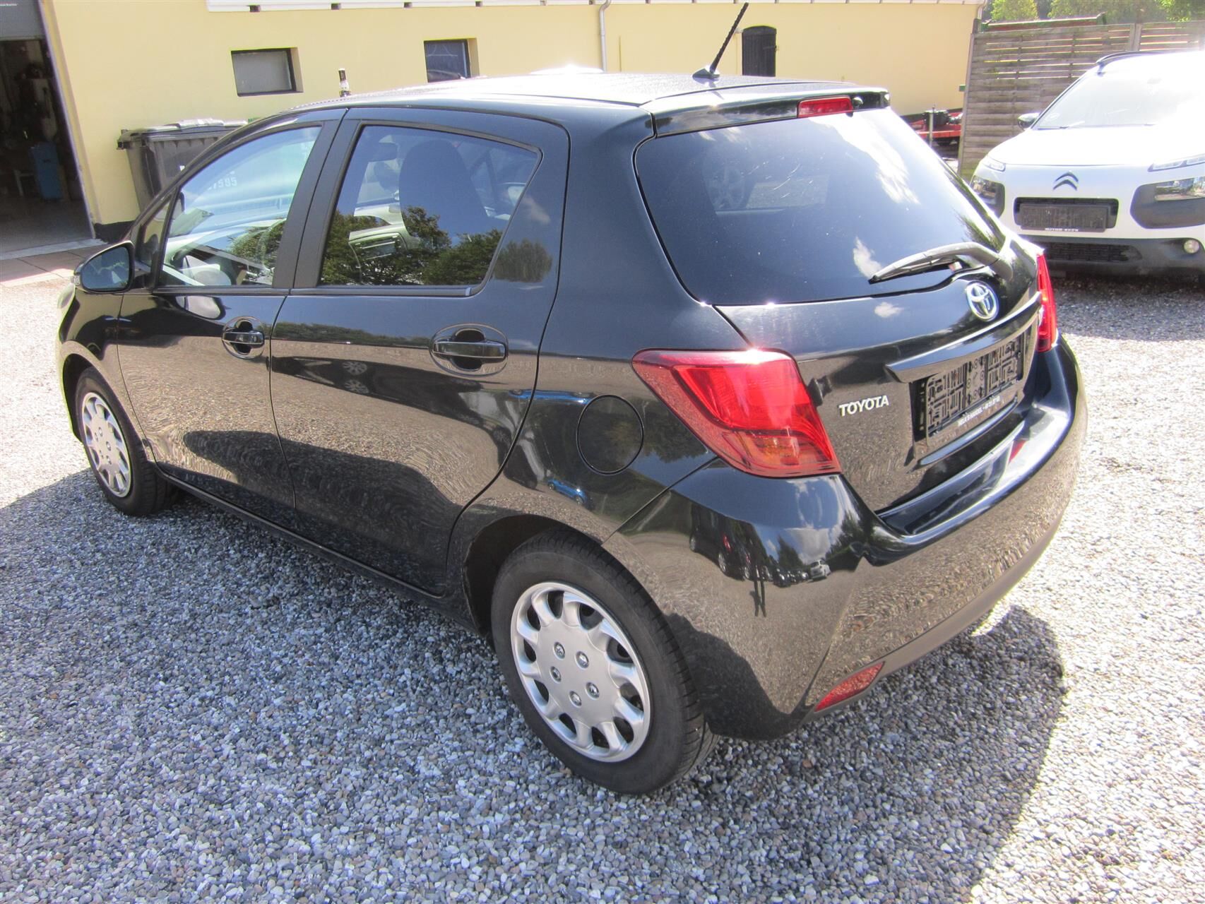 Billede af Toyota Yaris 1,0 VVT-I T1 Style 69HK 5d