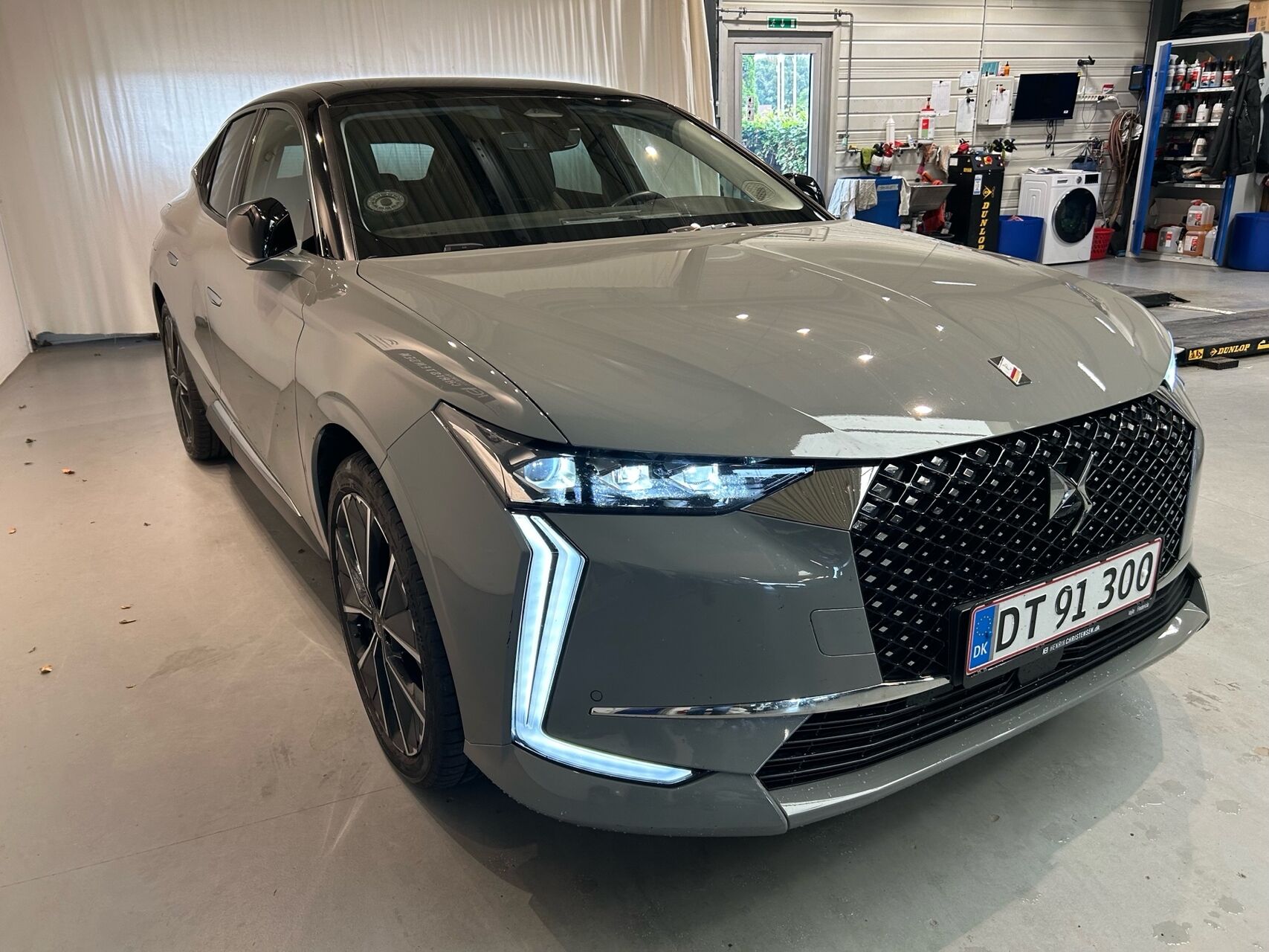 Billede af DS DS4 1,6 E-Tense  Plugin-hybrid Rivoli 225HK 5d 8g Aut.