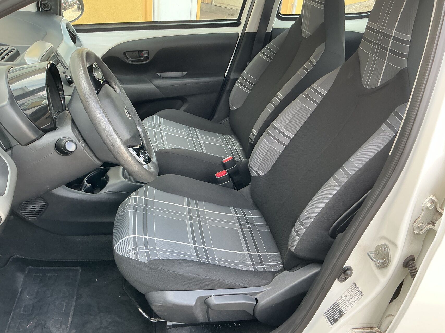 Billede af Peugeot 108 1,0 e-Vti Active 69HK 5d