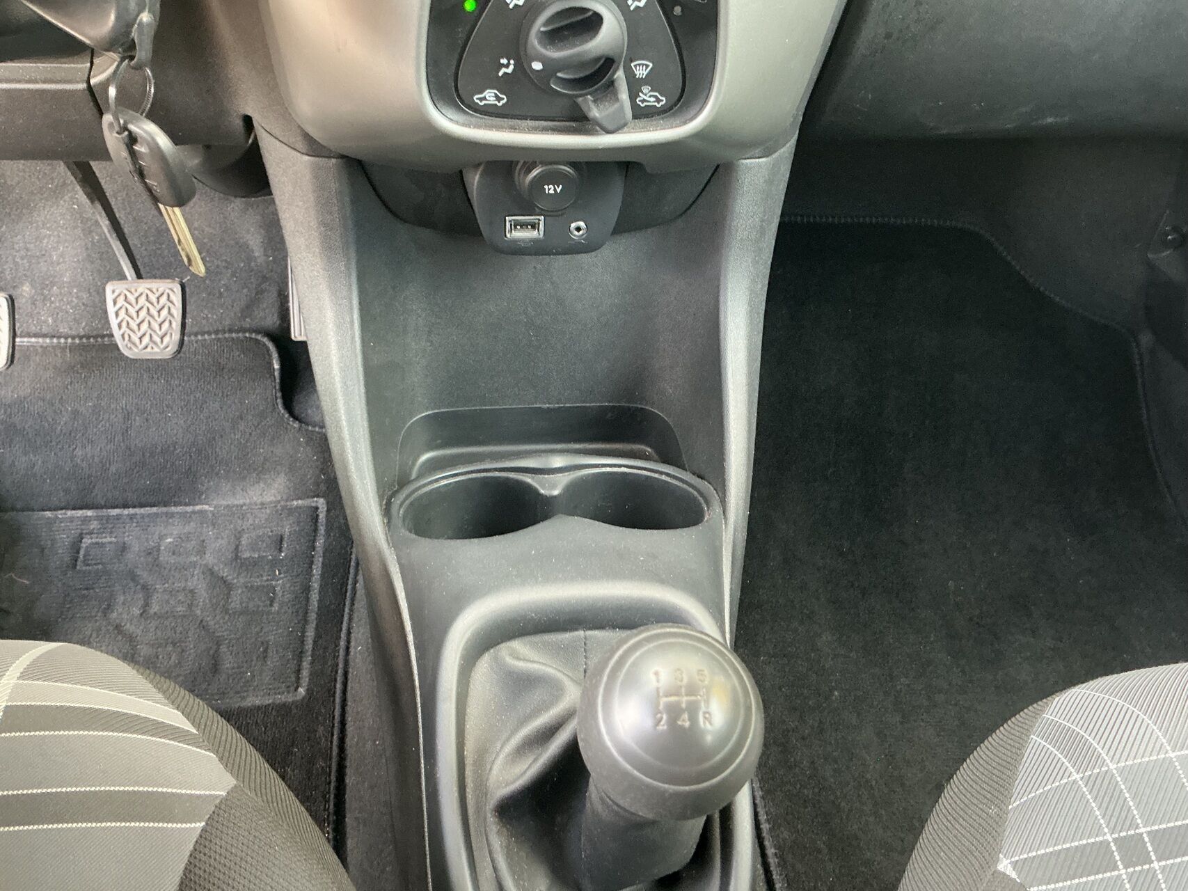 Billede af Peugeot 108 1,0 e-Vti Active 69HK 5d