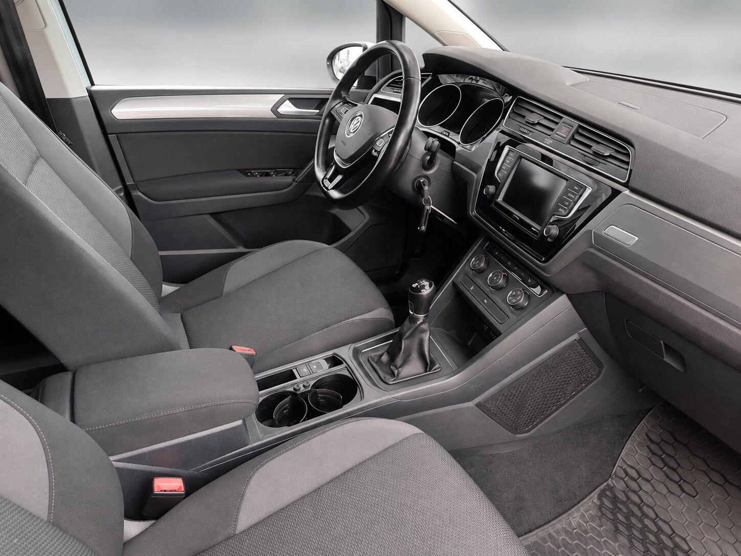 Billede af VW Touran 1,2 TSI BMT Trendline 110HK 6g