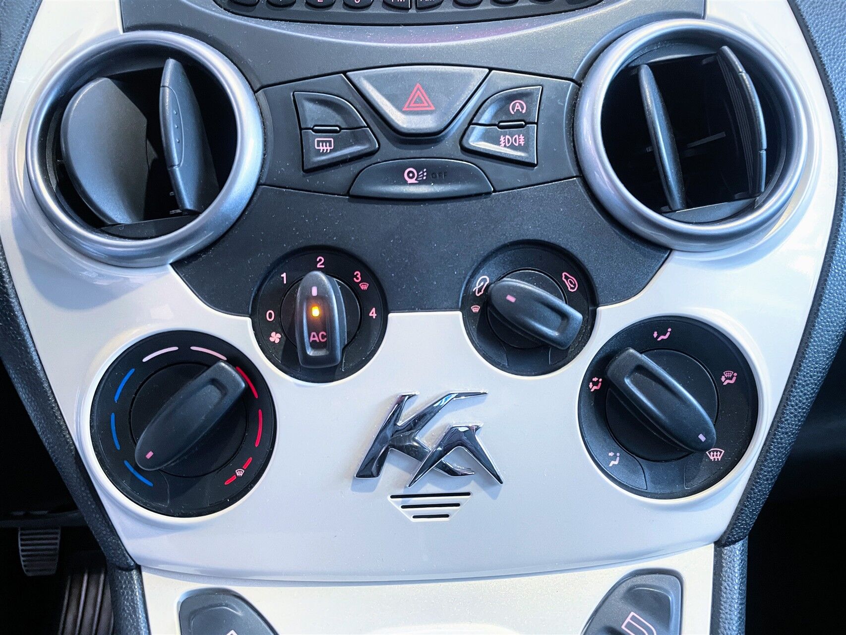 Billede af Ford Ka 1,2 Titanium 69HK 3d