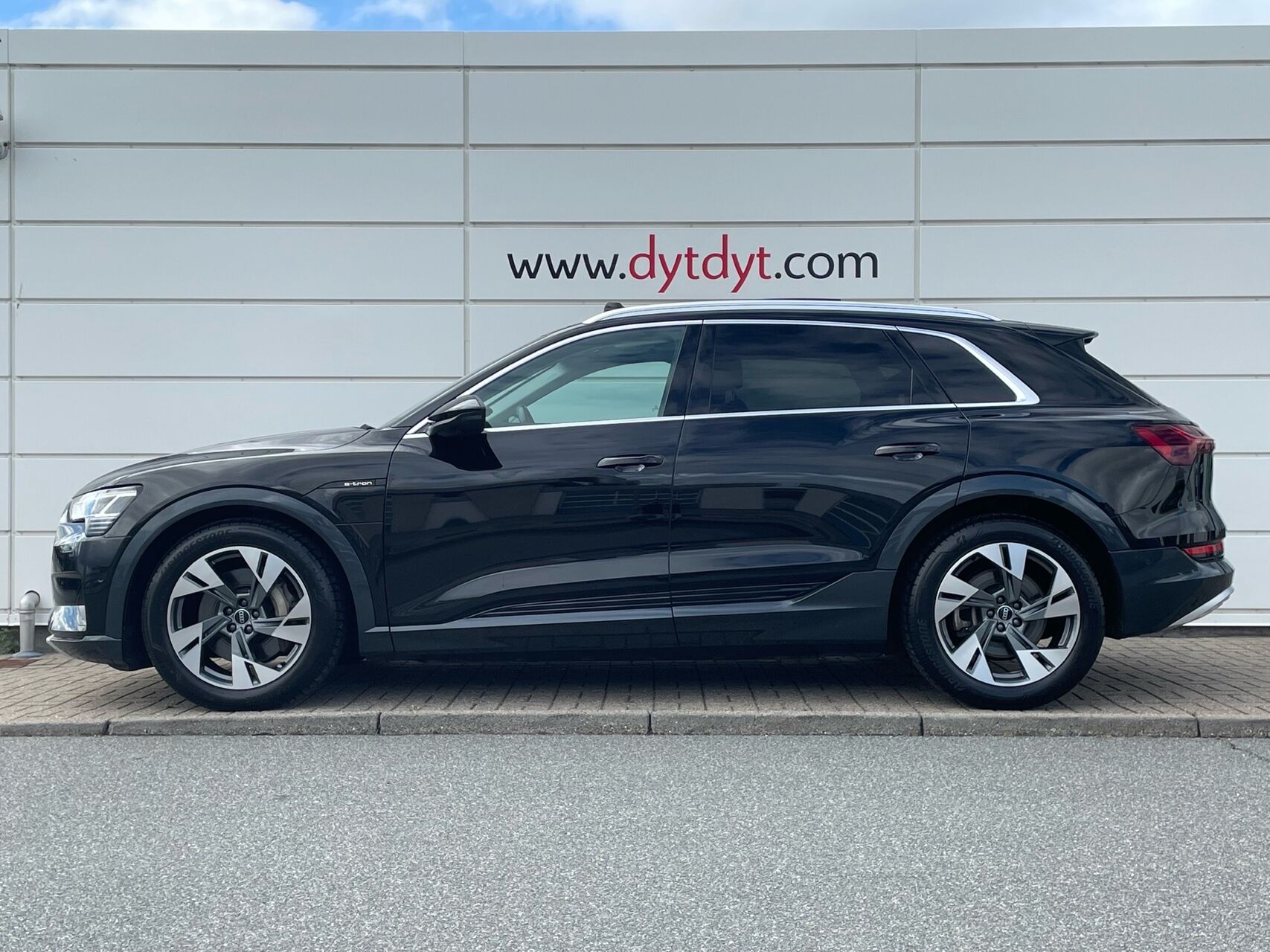Billede af Audi E-tron 55 Advanced Quattro 408HK 5d Aut.