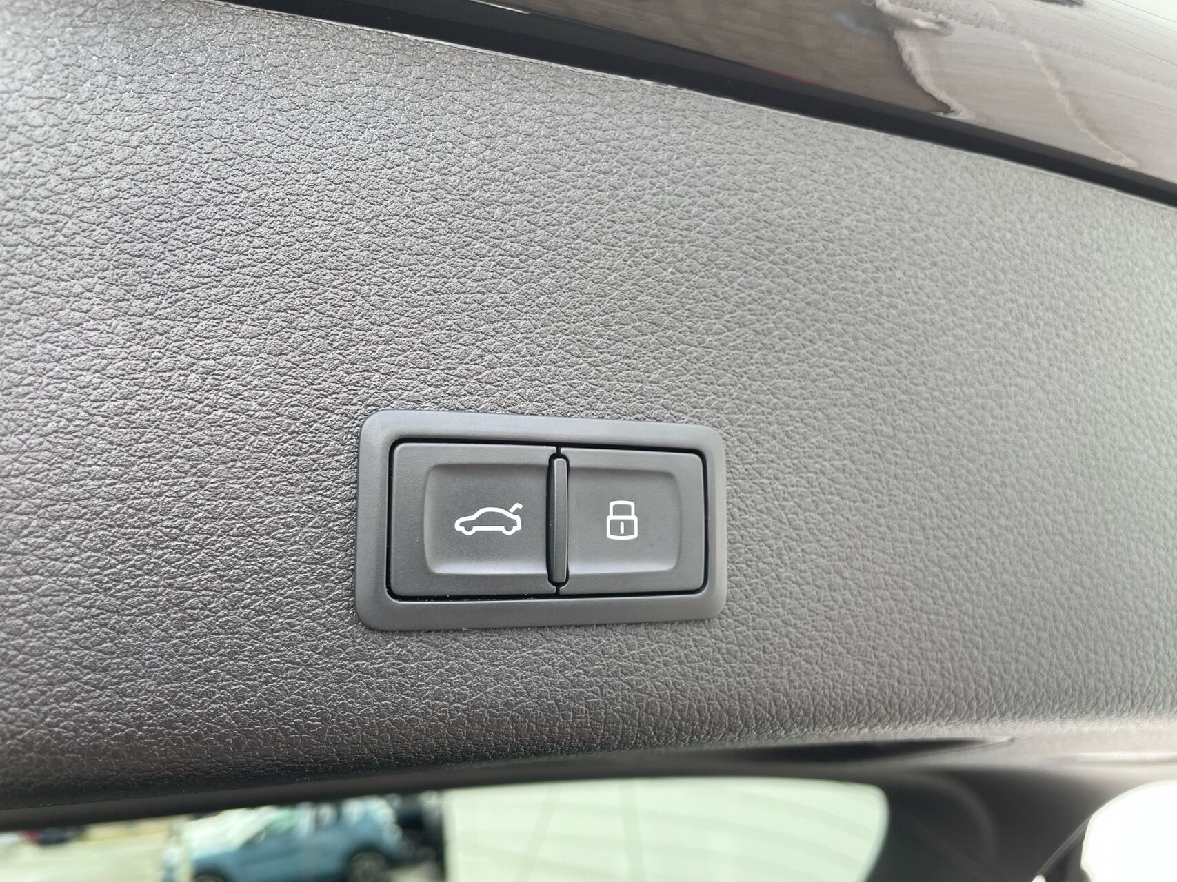 Billede af Audi E-tron 55 Advanced Quattro 408HK 5d Aut.