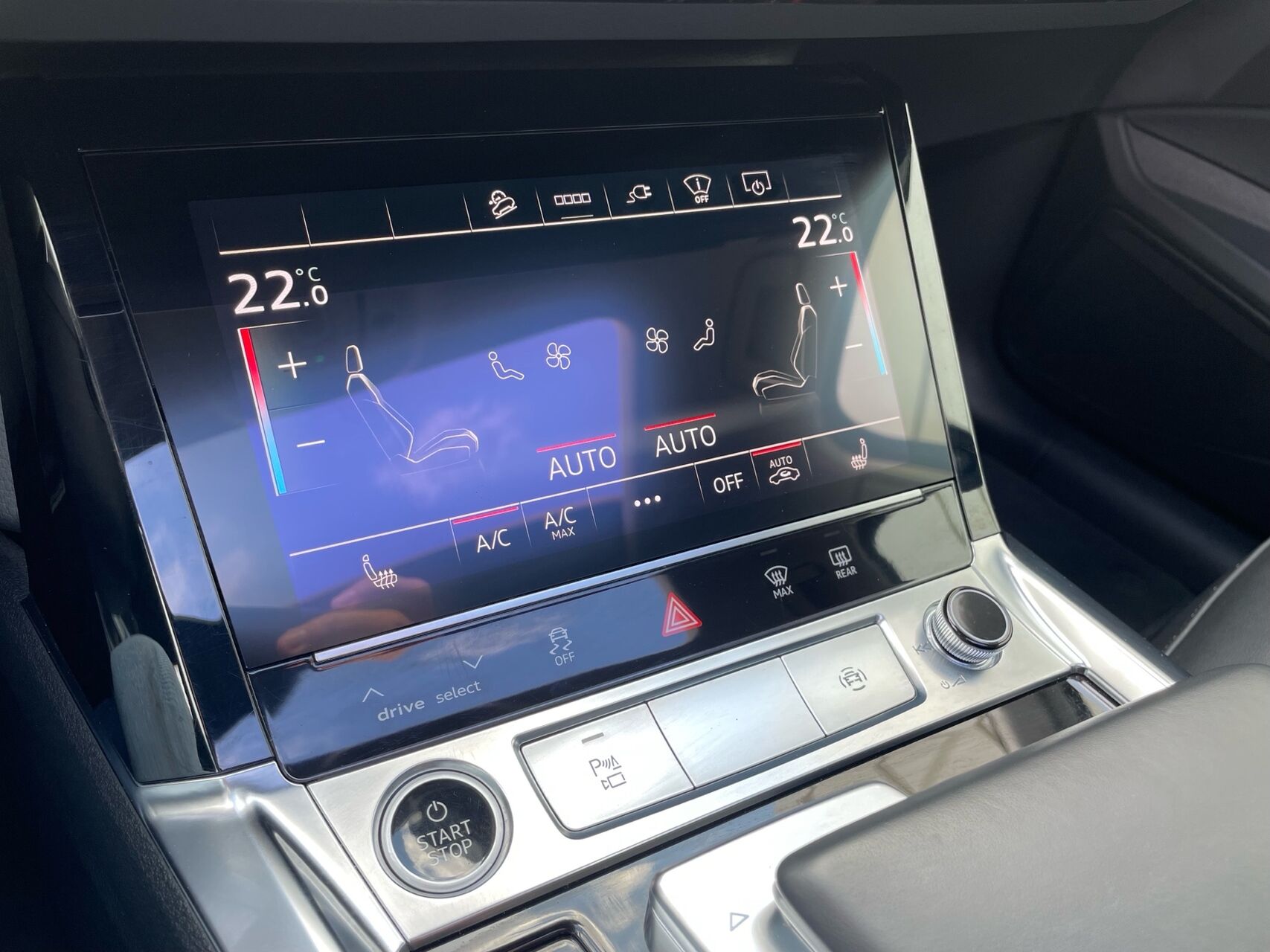 Billede af Audi E-tron 55 Advanced Quattro 408HK 5d Aut.