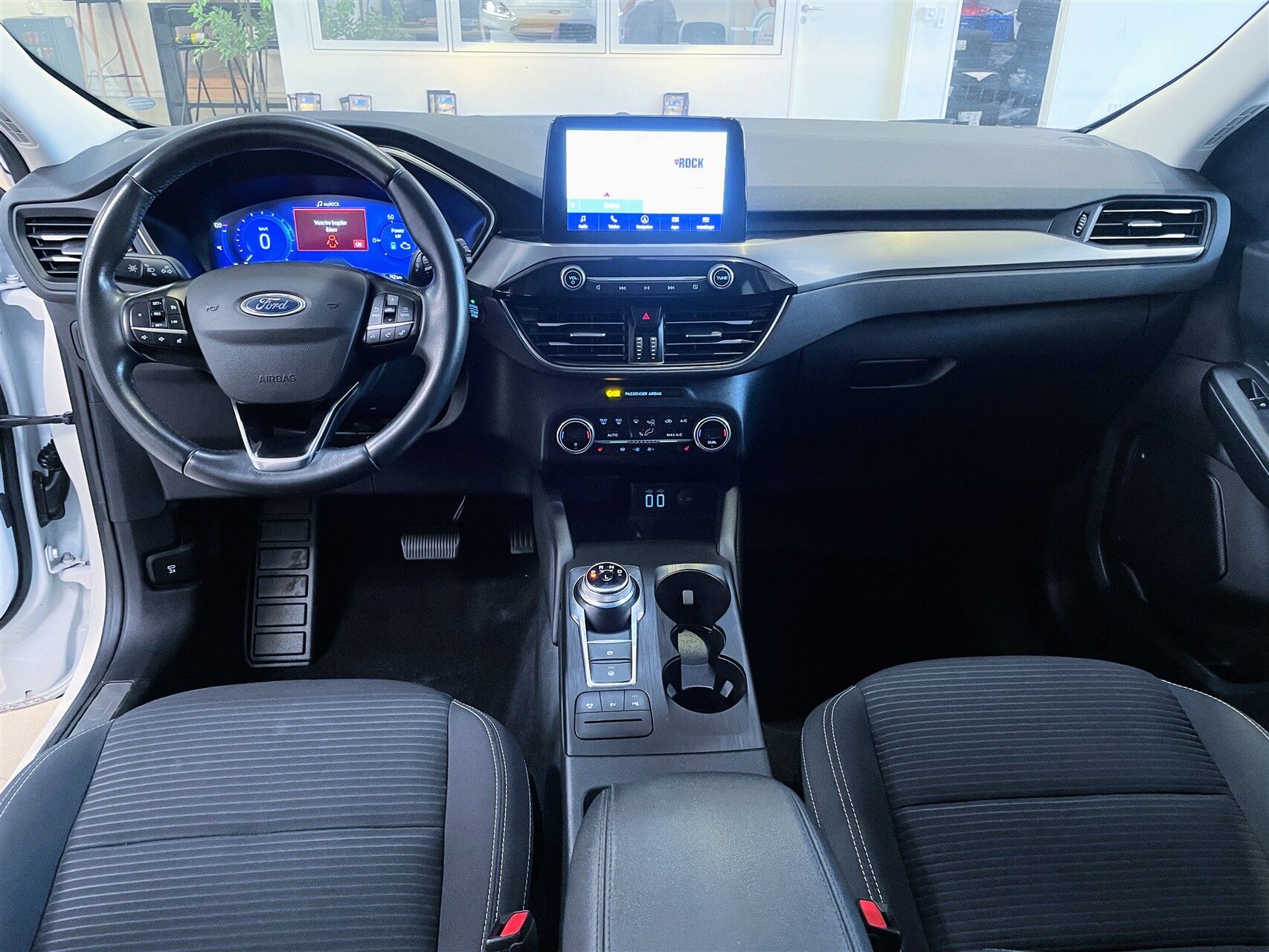 Billede af Ford Kuga 2,5 Plugin-hybrid Titanium CVT 225HK 5d Trinl. Gear