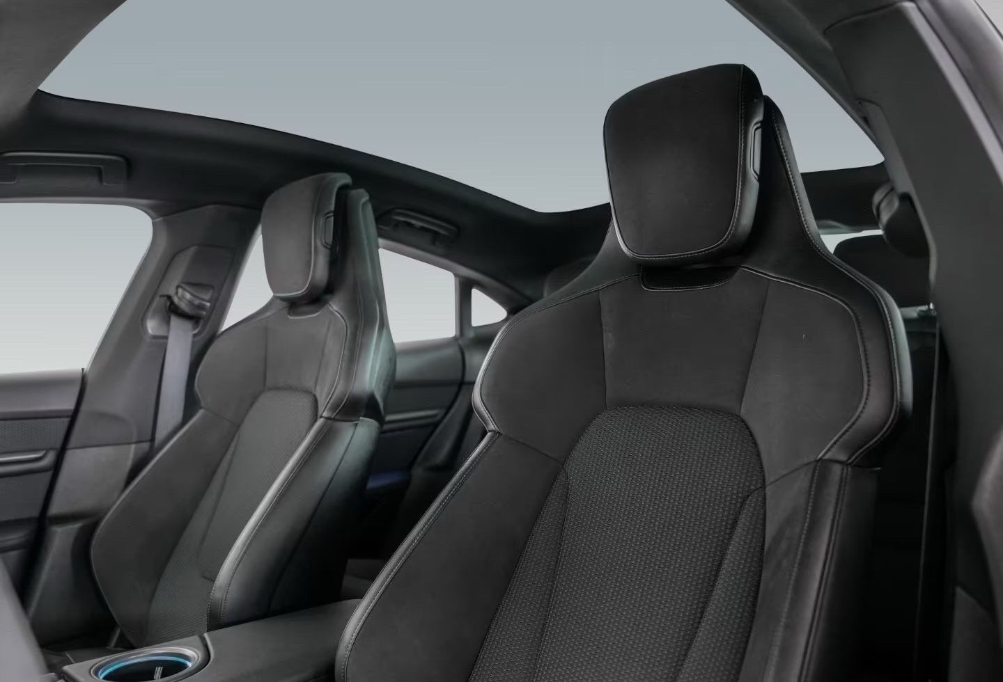 Billede af Porsche Taycan 4S EL Performance 4x4 490HK 4d Aut.