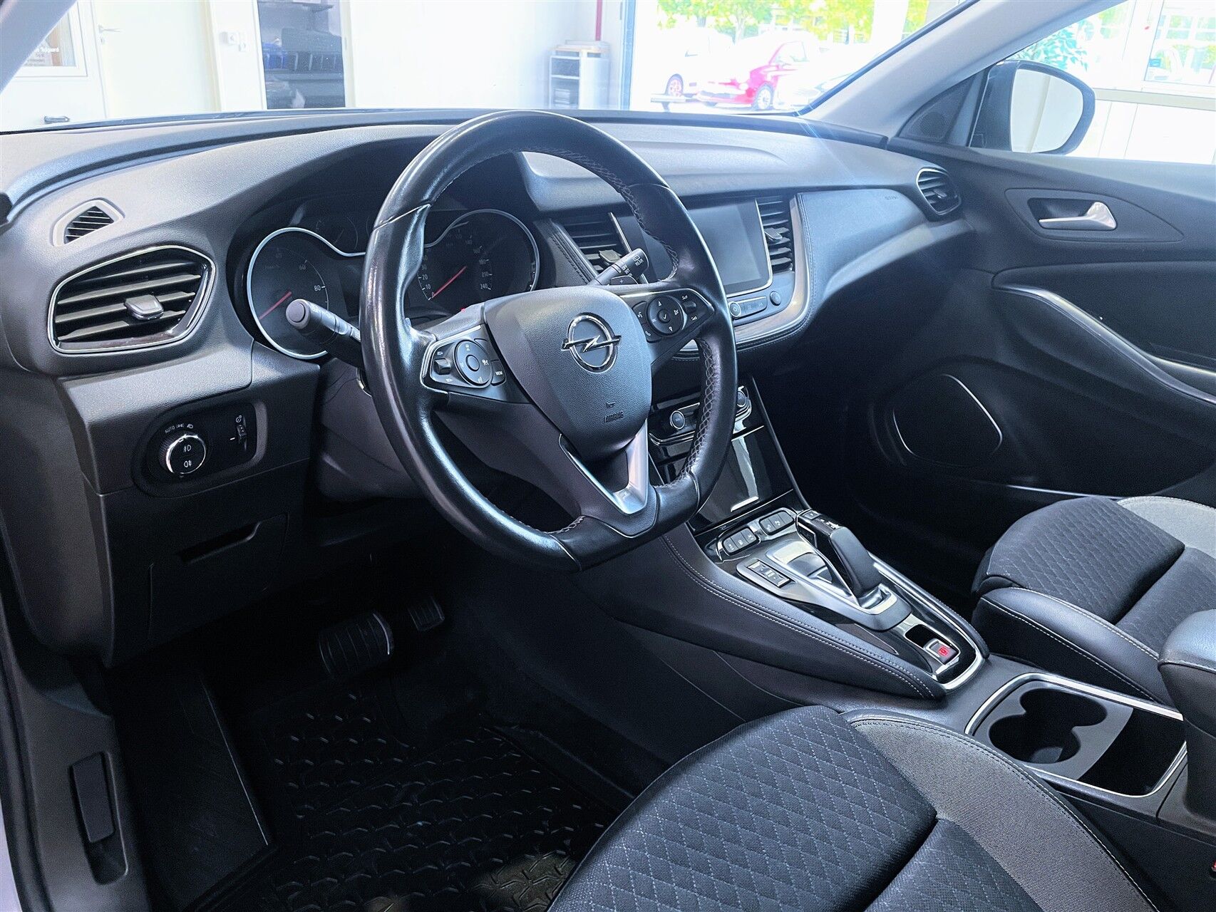 Billede af Opel Grandland X 1,6 PHEV  Plugin-hybrid Ultimate 225HK 5d 8g Aut.