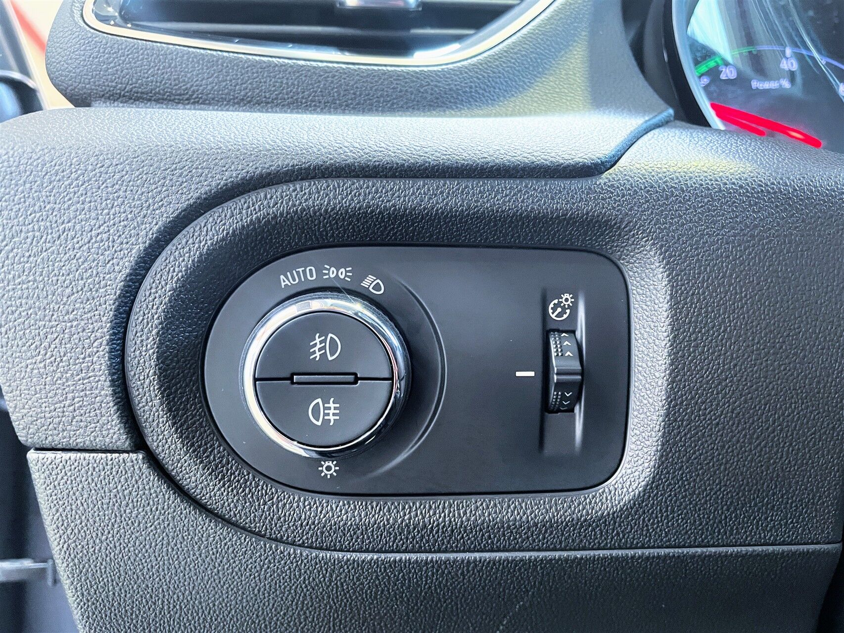 Billede af Opel Grandland X 1,6 PHEV  Plugin-hybrid Ultimate 225HK 5d 8g Aut.