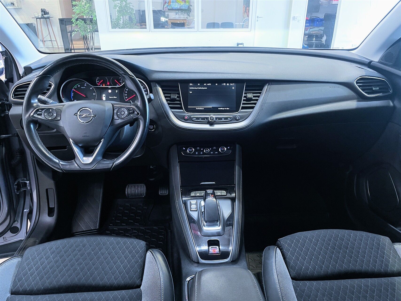 Billede af Opel Grandland X 1,6 PHEV  Plugin-hybrid Ultimate 225HK 5d 8g Aut.