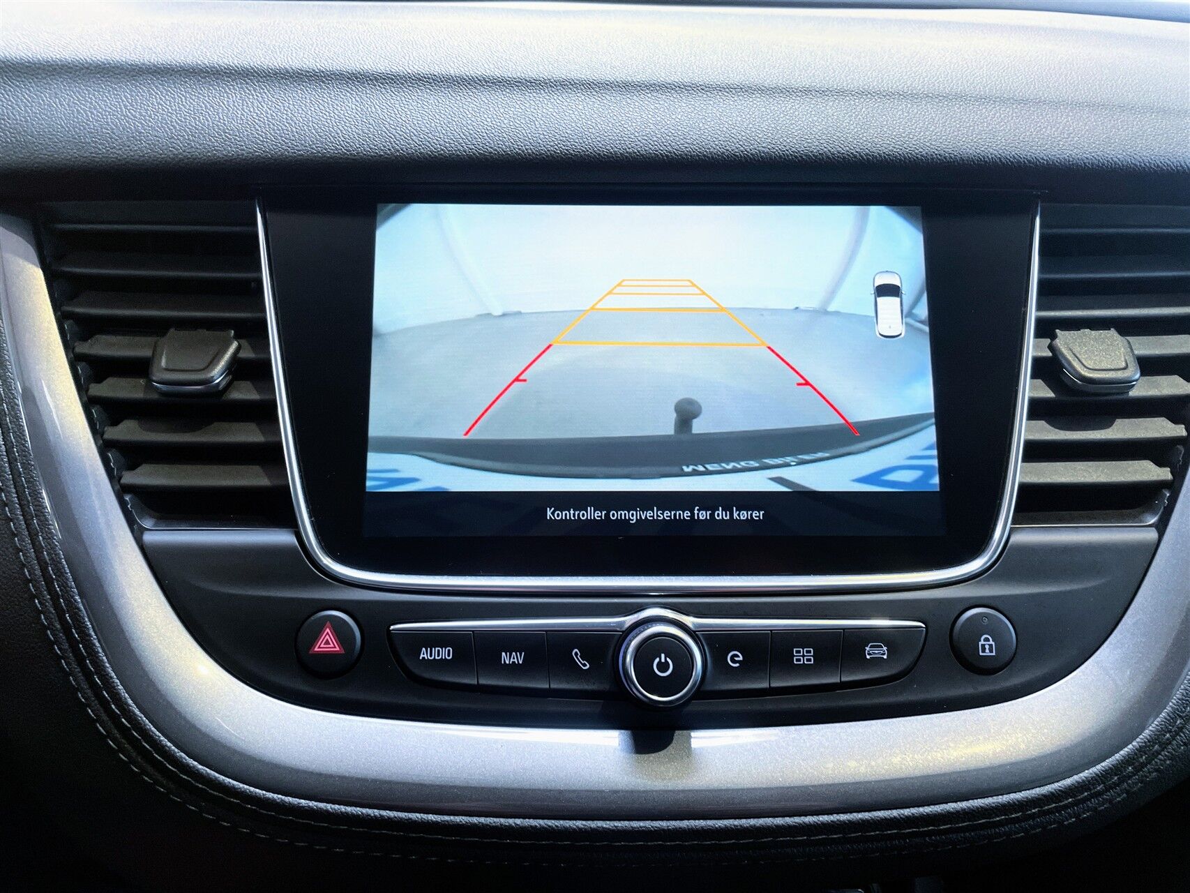Billede af Opel Grandland X 1,6 PHEV  Plugin-hybrid Ultimate 225HK 5d 8g Aut.