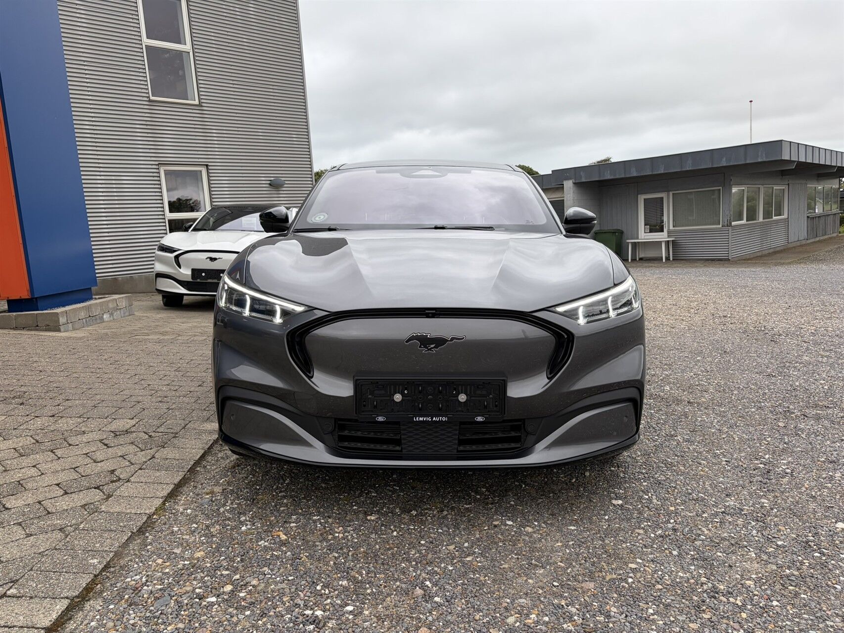 Billede af Ford Mustang Mach-E EL UR Premium AWD 351HK 5d Aut.