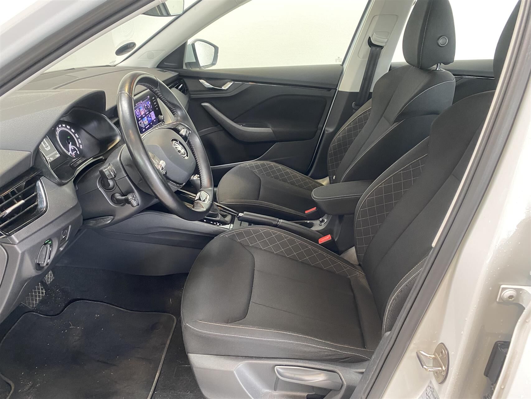 Billede af Skoda Kamiq 1,5 TSI ACT Dynamic DSG 150HK 5d 7g Aut.
