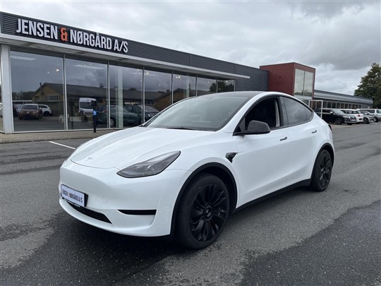 Tesla Model Y EL RWD 299HK 5d Aut.