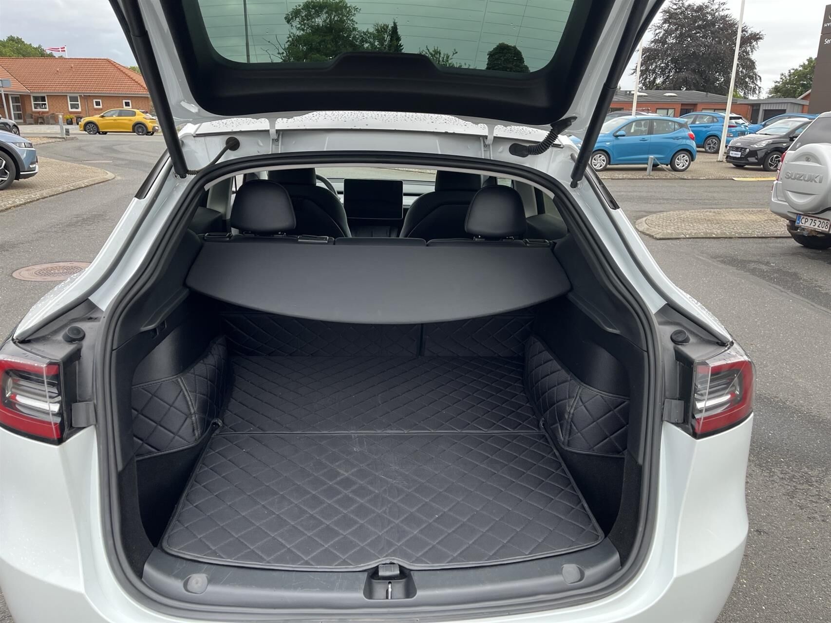 Billede af Tesla Model Y EL RWD 299HK 5d Aut.