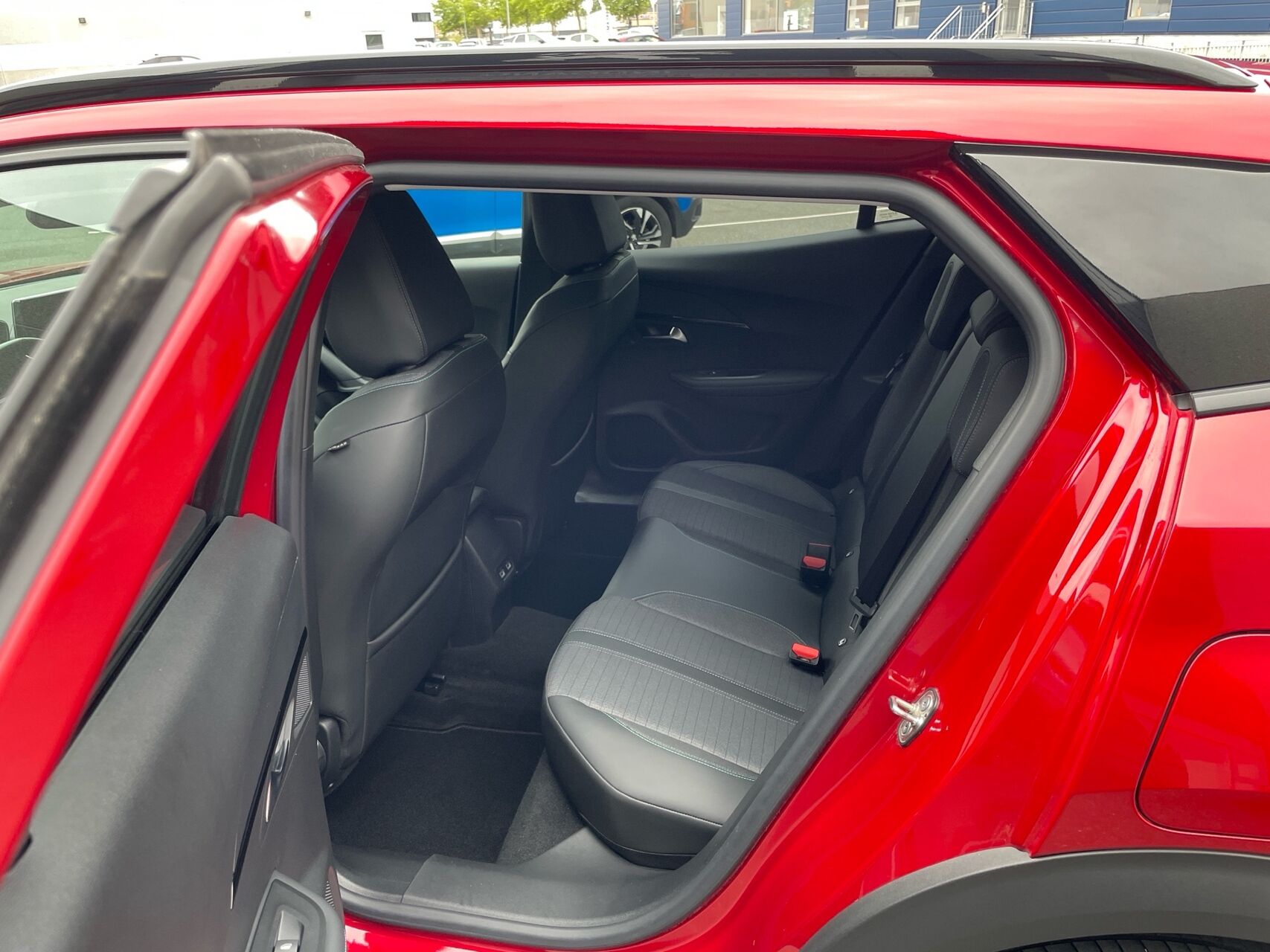 Billede af Peugeot 2008 1,5 BlueHDi Allure Pack EAT8 130HK 5d 8g Aut.