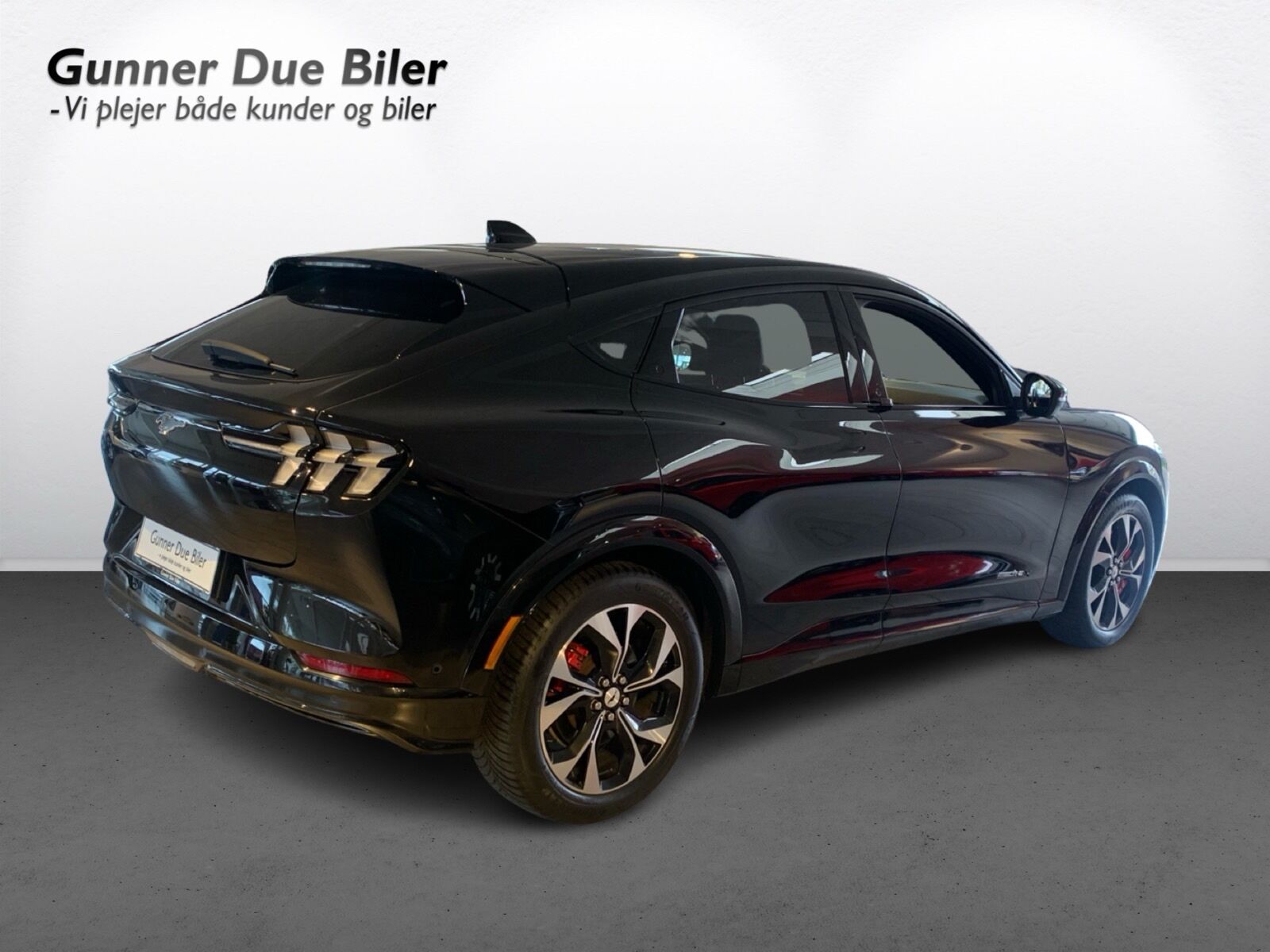 Billede af Ford Mustang Mach-E EL UR Premium 294HK 5d Aut.