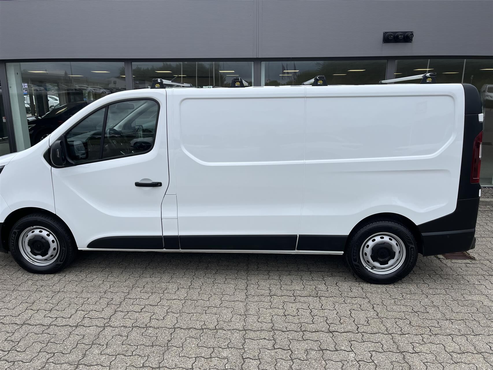 Billede af Renault Trafic L2H1 2,0 DCI start/stop 150HK Van 6g